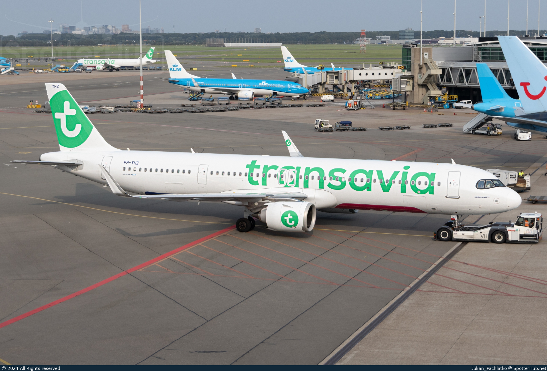 Photo of PH-YHZ - Airbus A321-251NX operated by Transavia