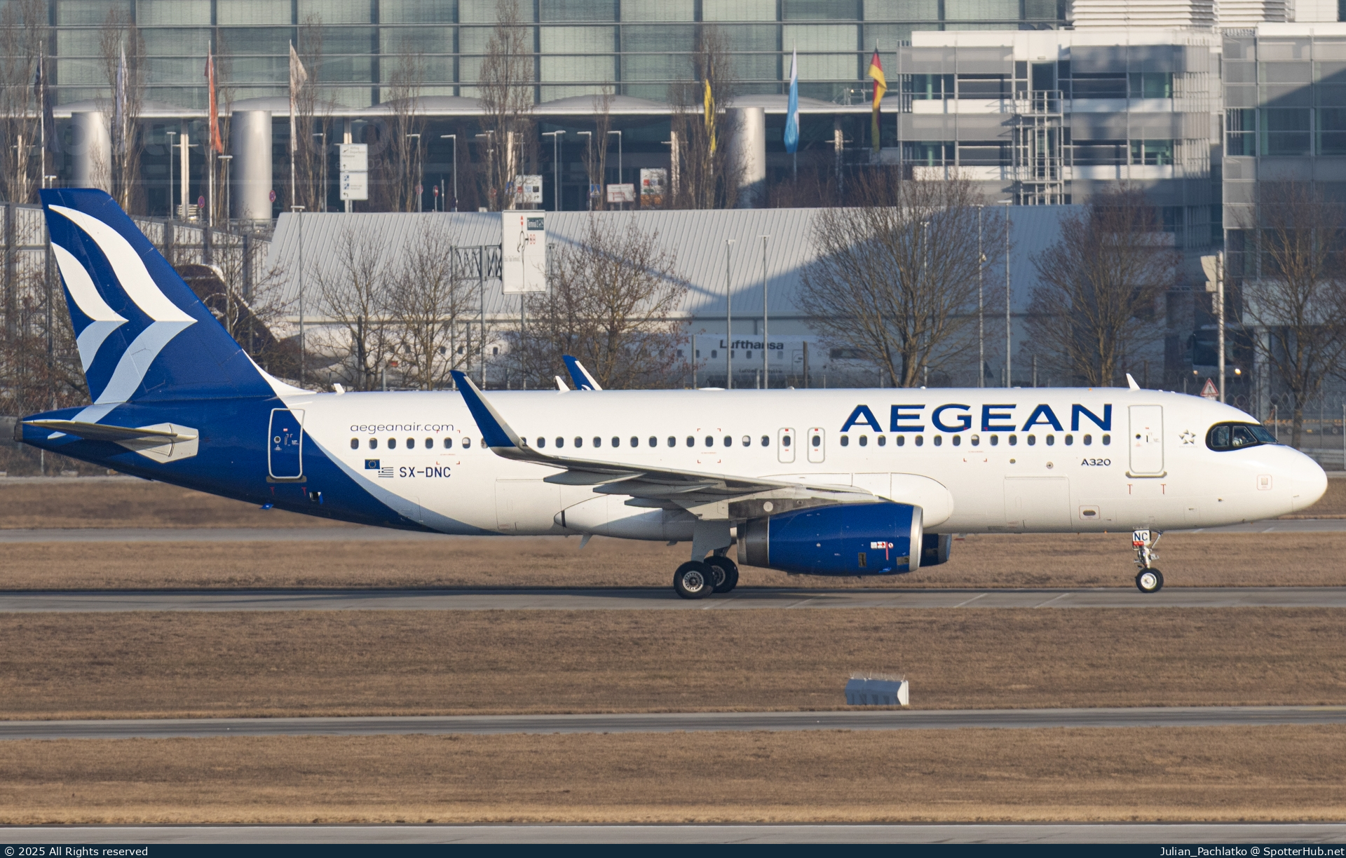Photo of SX-DNC - Airbus A320-232 operated by Aegean Airlines