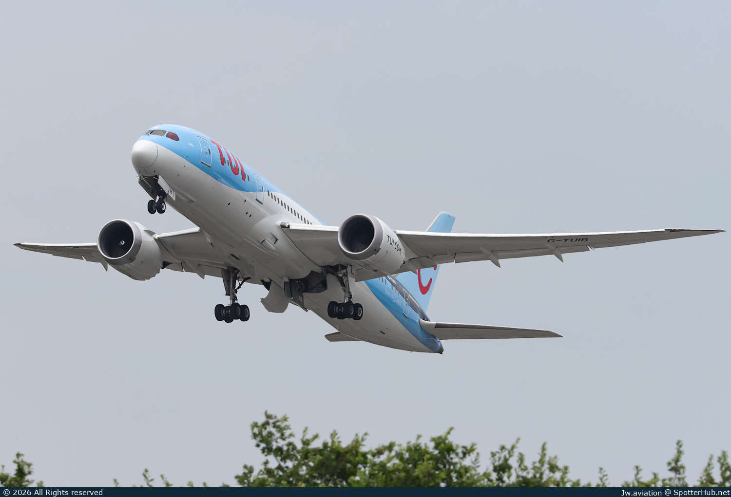 Photo of G-TUIB - Boeing 787-8 Dreamliner operated by TUI Airways