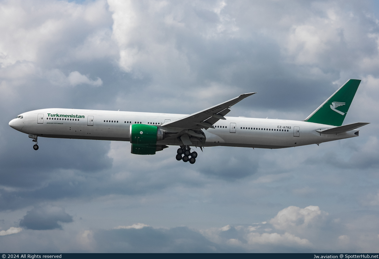 Photo of EZ-A782 - Boeing 777-367(ER) operated by Turkmenistan Airlines