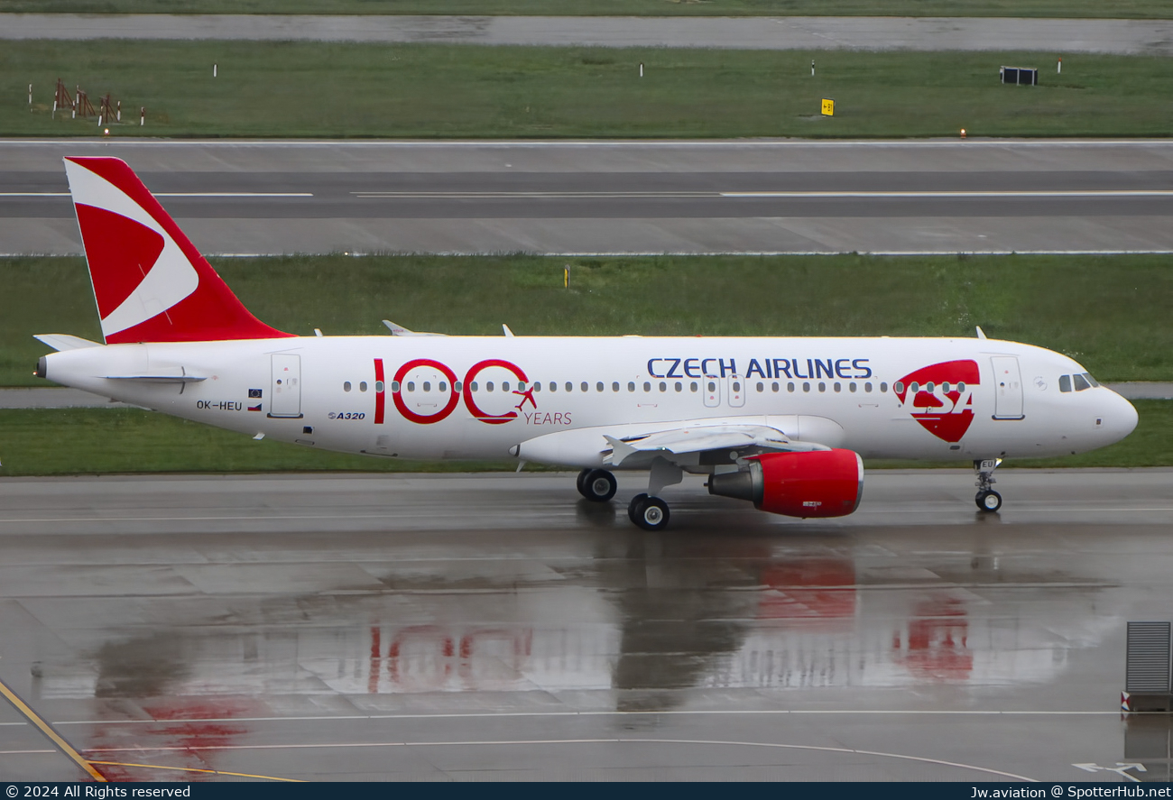 Photo of OK-HEU - Airbus A320-214 operated by CSA Czech Airlines (opb SmartWings)