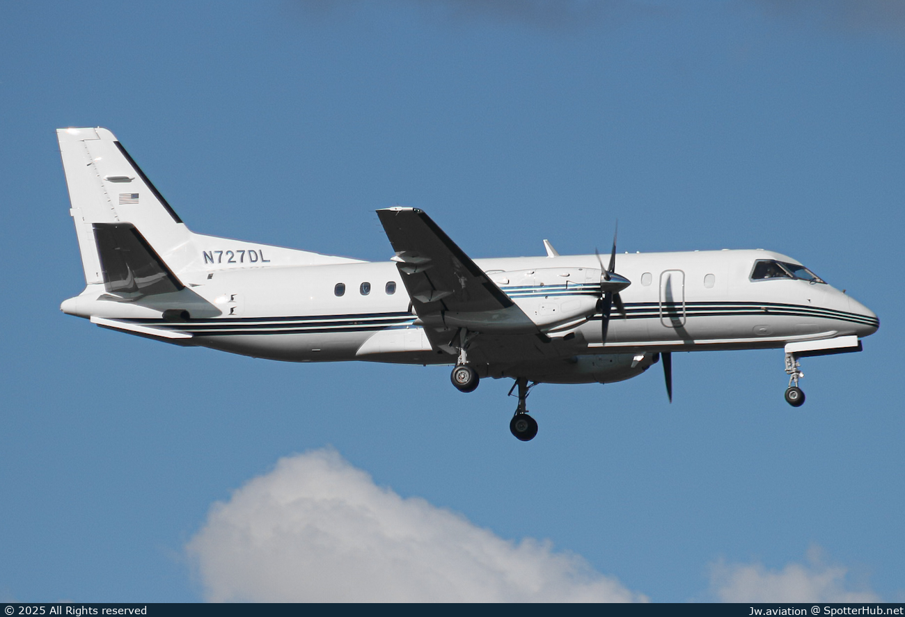 Photo of N727DL - Saab 340A operated by Napleton Aviation Group