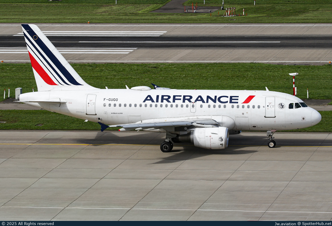 Photo of F-GUGO - Airbus A318-111 operated by Air France