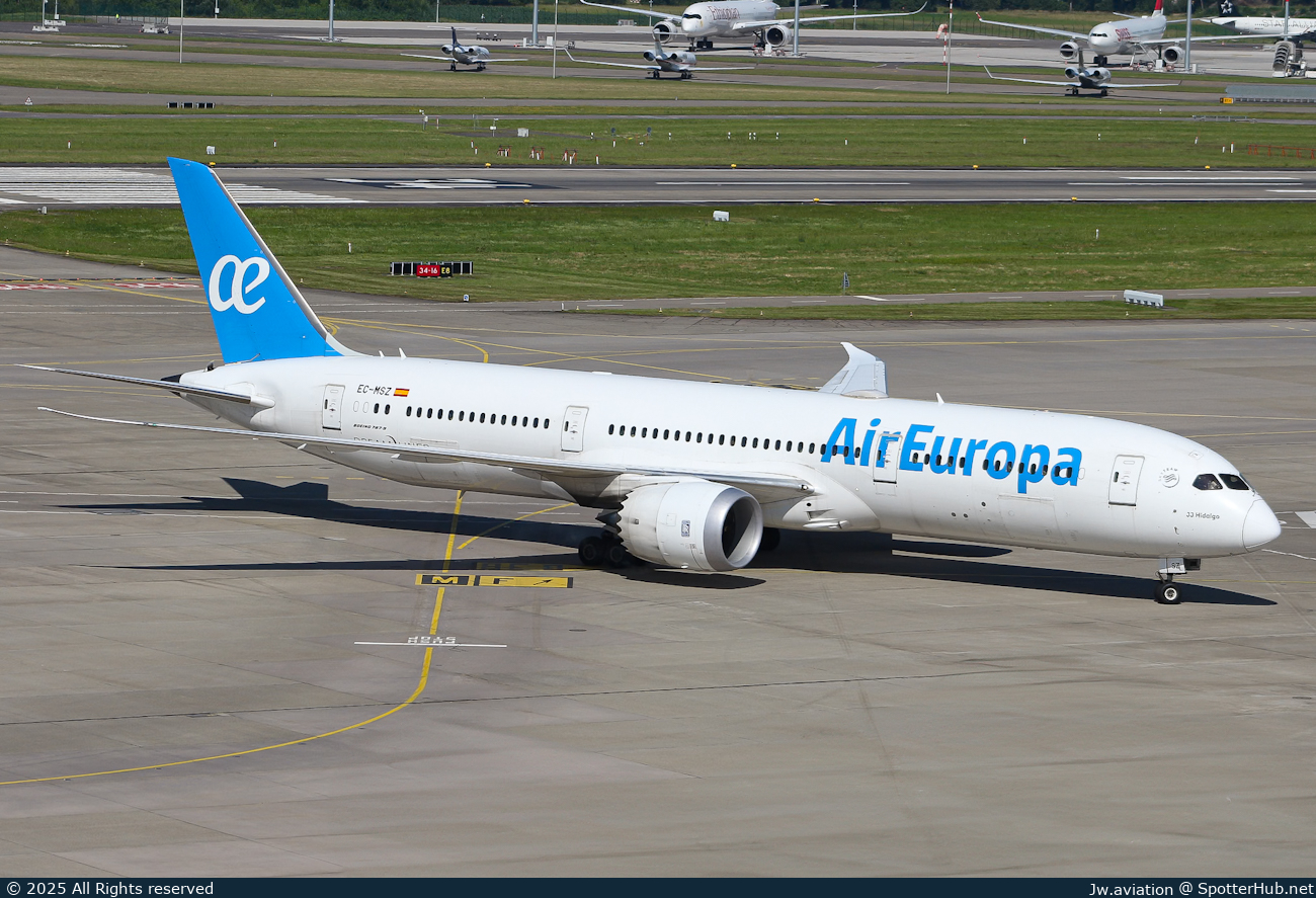 Photo of EC-MSZ - Boeing 787-9 Dreamliner operated by Air Europa