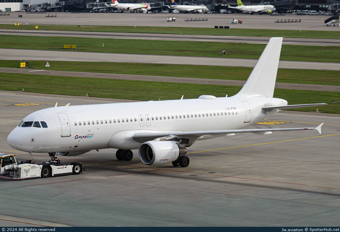Photo of LZ-FSB - Airbus A320-214 operated by Fly2Sky