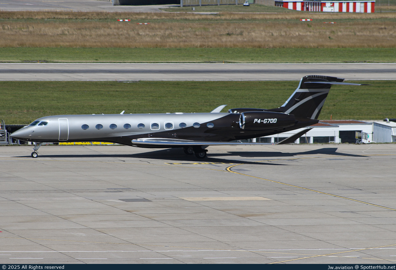 Photo of P4-G7OO - Gulfstream G700 operated by Global Jet Aruba