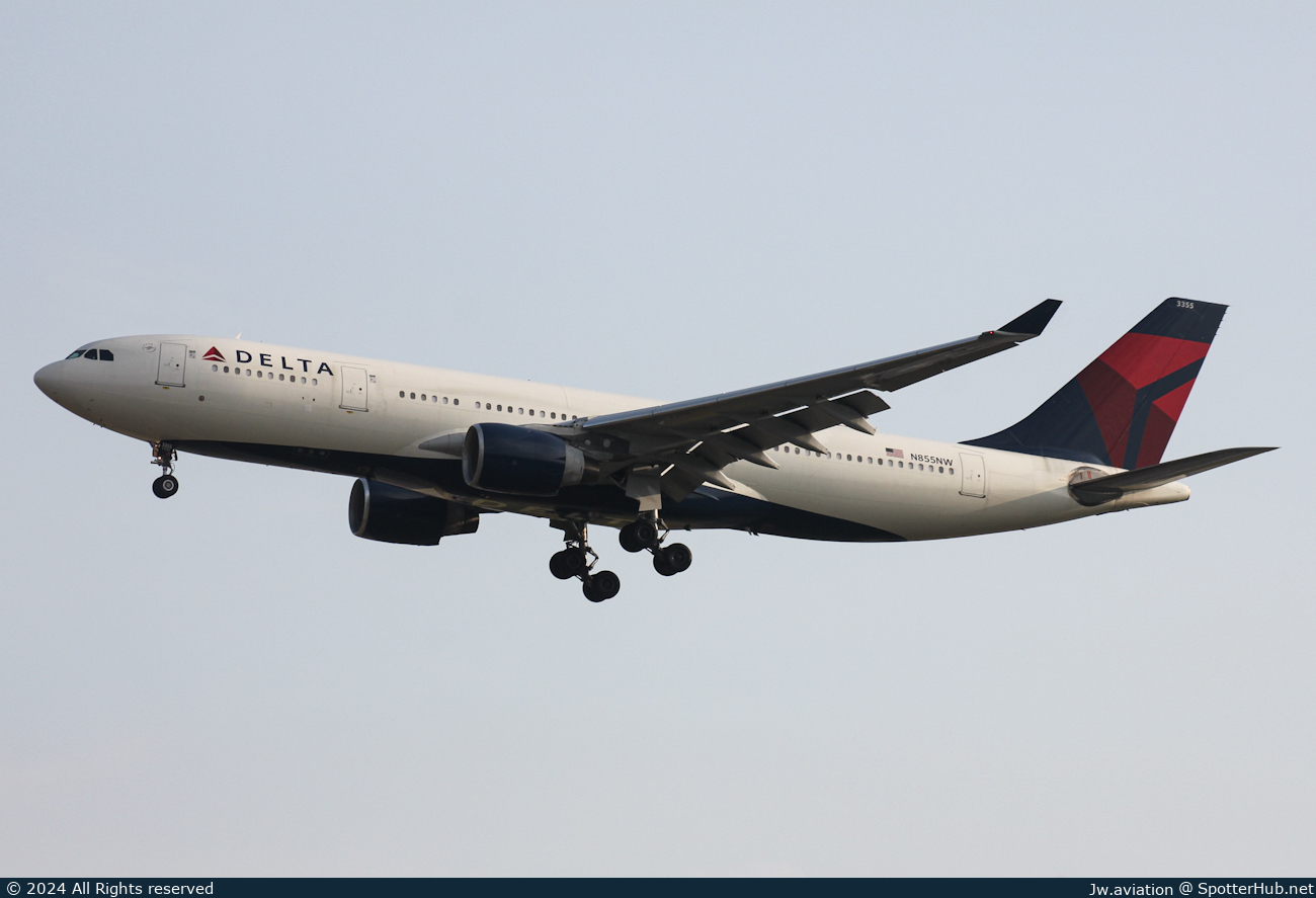 Photo of N855NW - Airbus A330-223 operated by Delta Air Lines