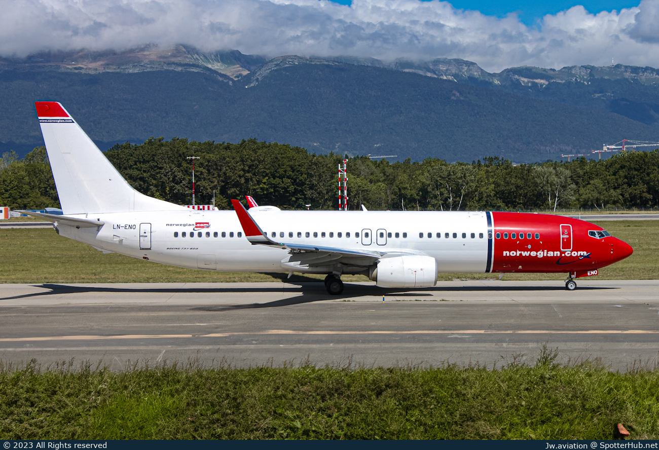 Photo of LN-ENO - Boeing 737-8JP operated by Norwegian Air Shuttle