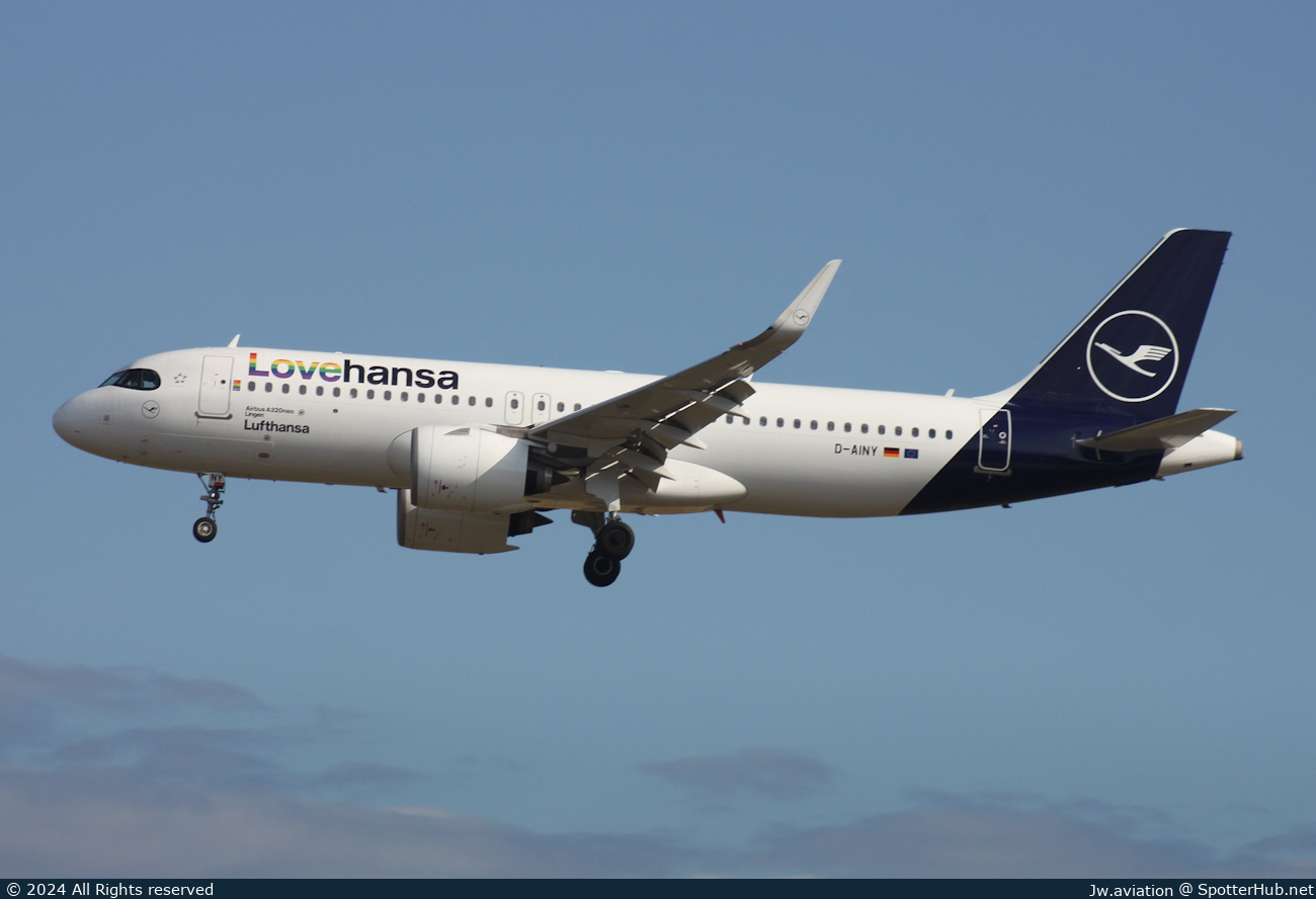 Photo of D-AINY - Airbus A320-271N operated by Lufthansa