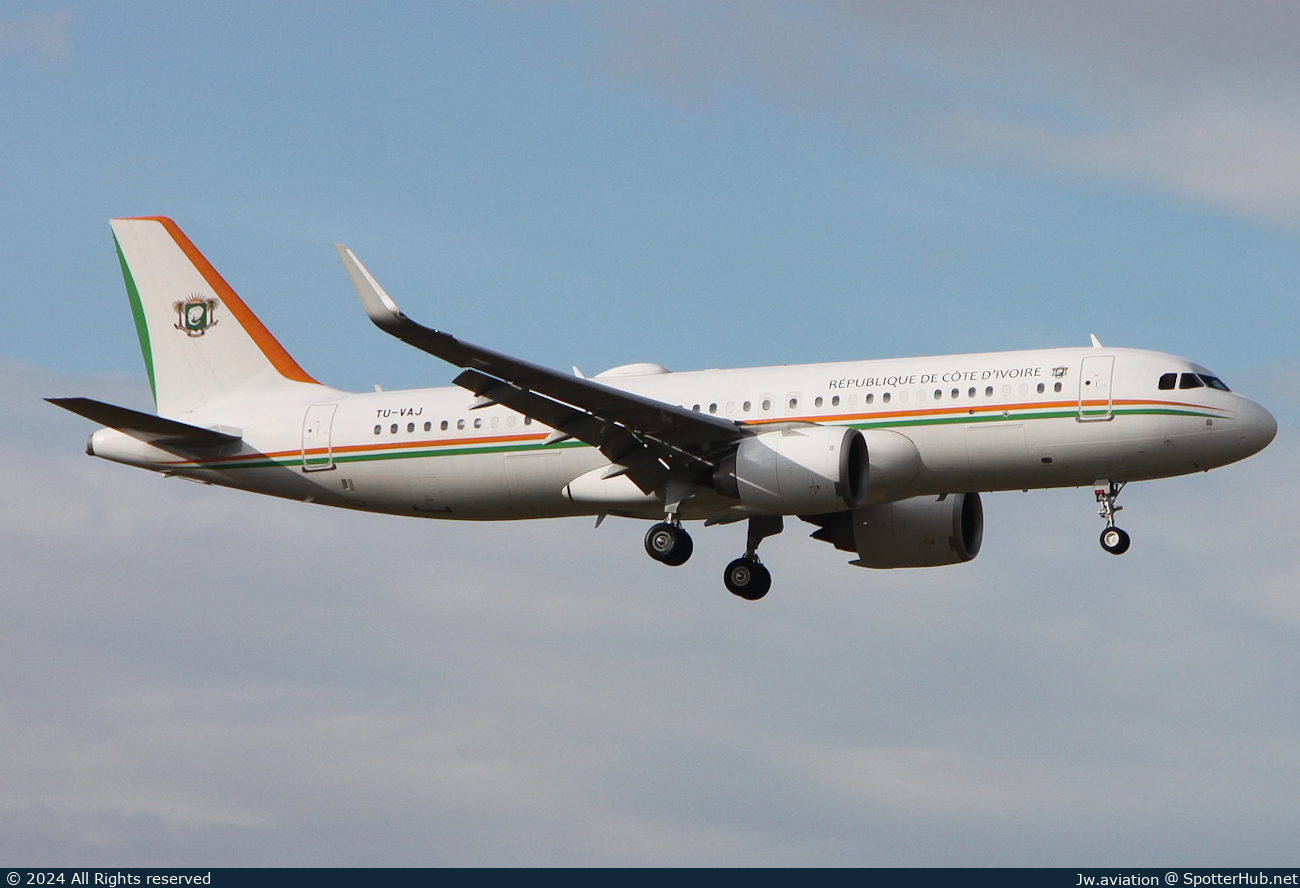 Photo of TU-VAJ - Airbus A320-251N(CJ) operated by Government of Ivory Coast