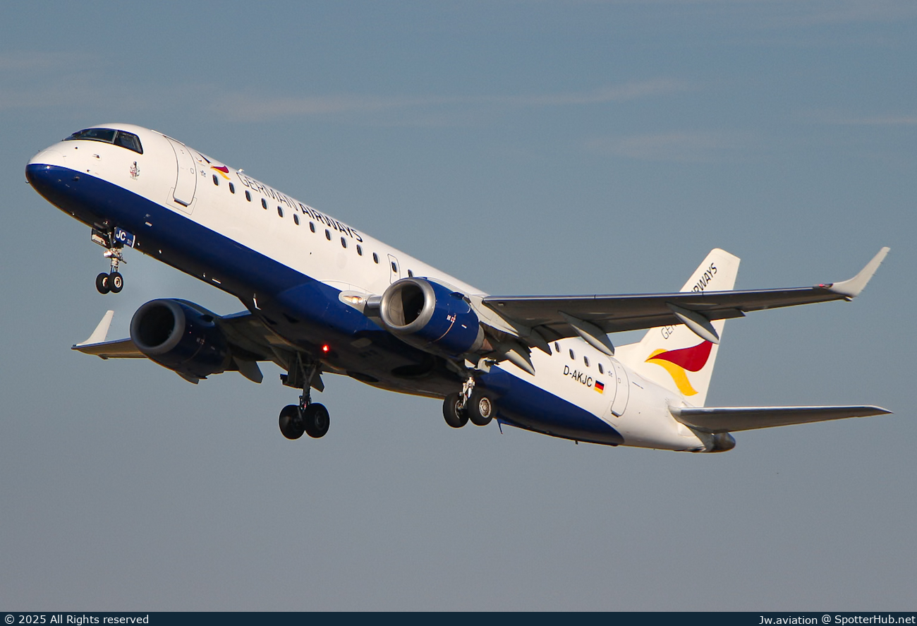 Photo of D-AKJC - Embraer ERJ-190SR operated by German Airways