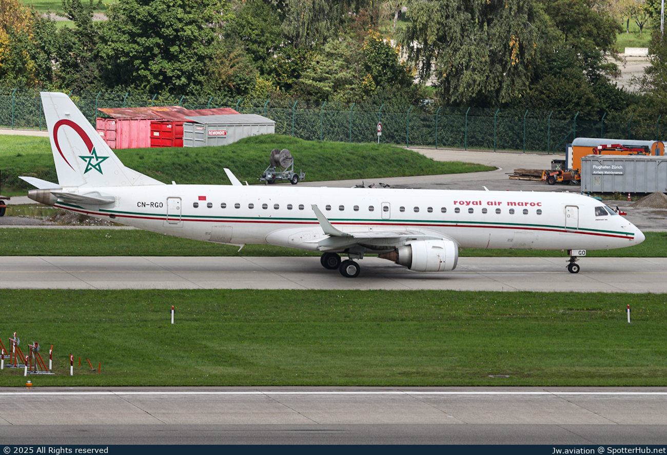 Photo of CN-RGO - Embraer ERJ-190AR operated by Royal Air Maroc