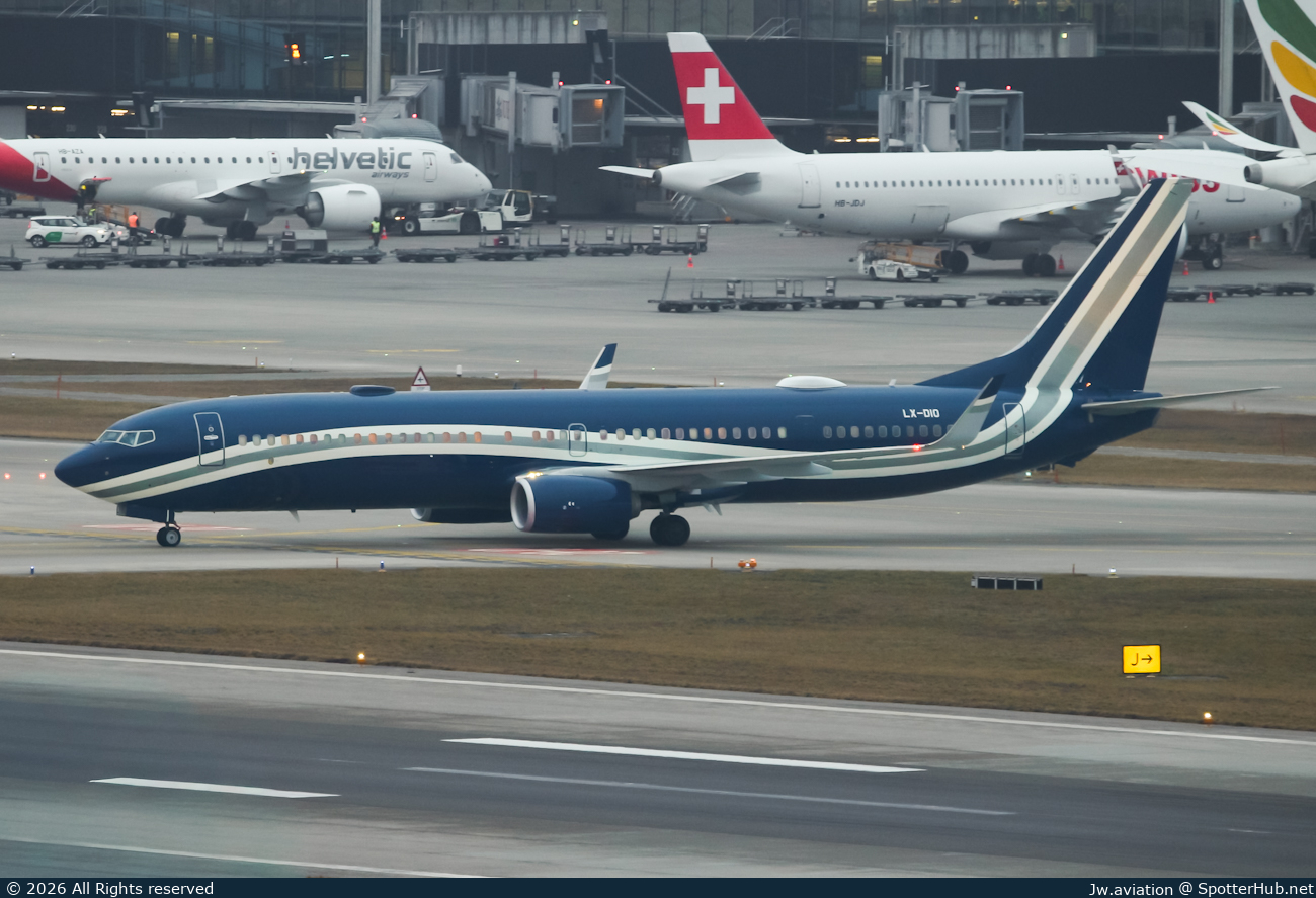 Photo of LX-DIO - Boeing 737-97Y(ER)(BBJ3) operated by Global Jet Luxembourg