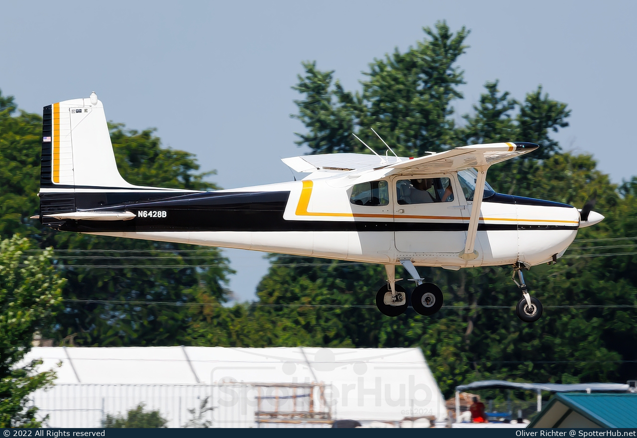 Photo of N6428B - Cessna 172 operated by Private