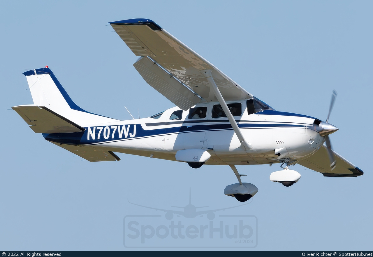 Photo of N707WJ - Cessna U206G Stationair operated by Private