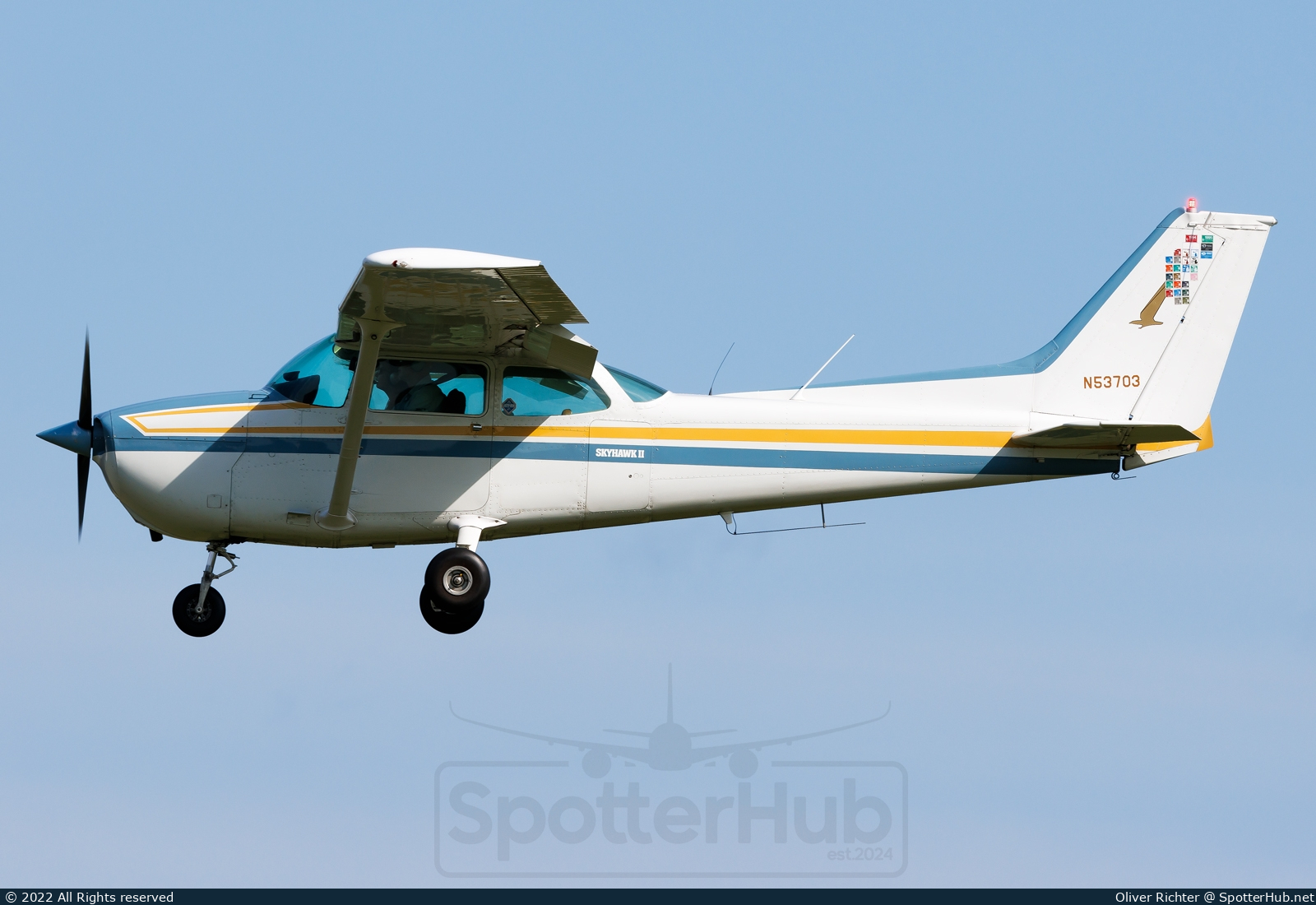 Photo of N53703 - Cessna 172P Skyhawk II operated by University of Michigan Flyers