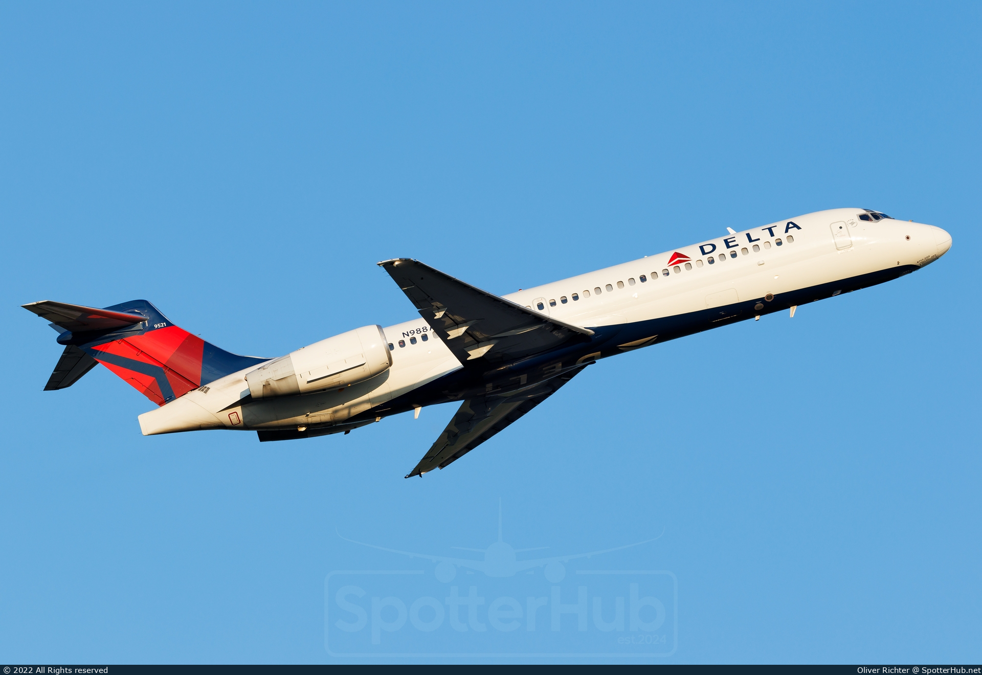 Photo of N988AT - Boeing 717-23S operated by Delta Air Lines