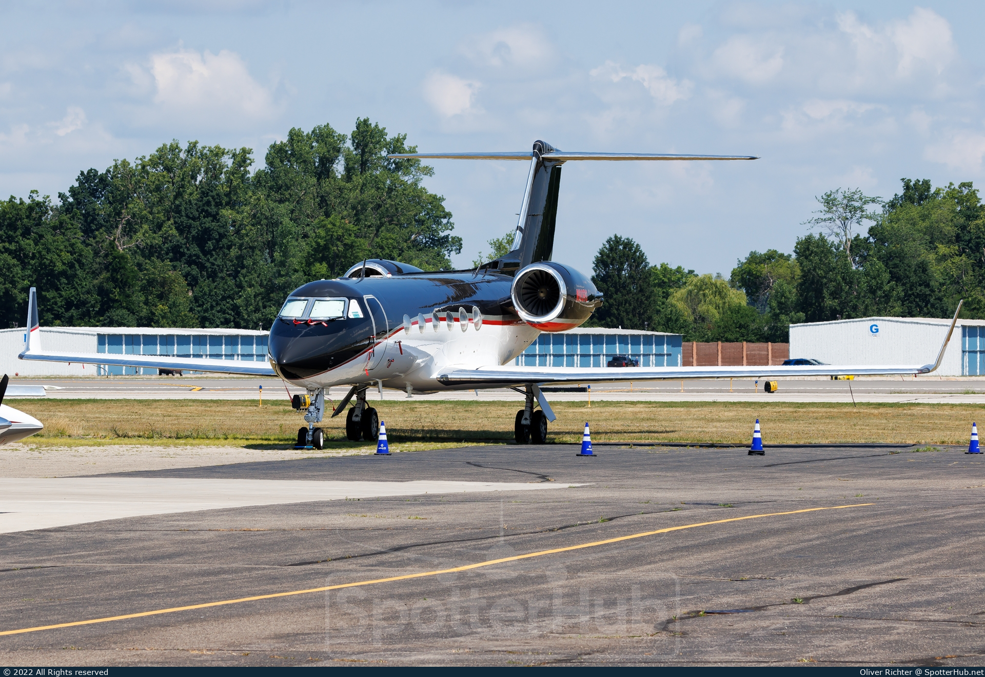 Photo of N90RG - Gulfstream GIV-SP operated by Jet Access Aviation