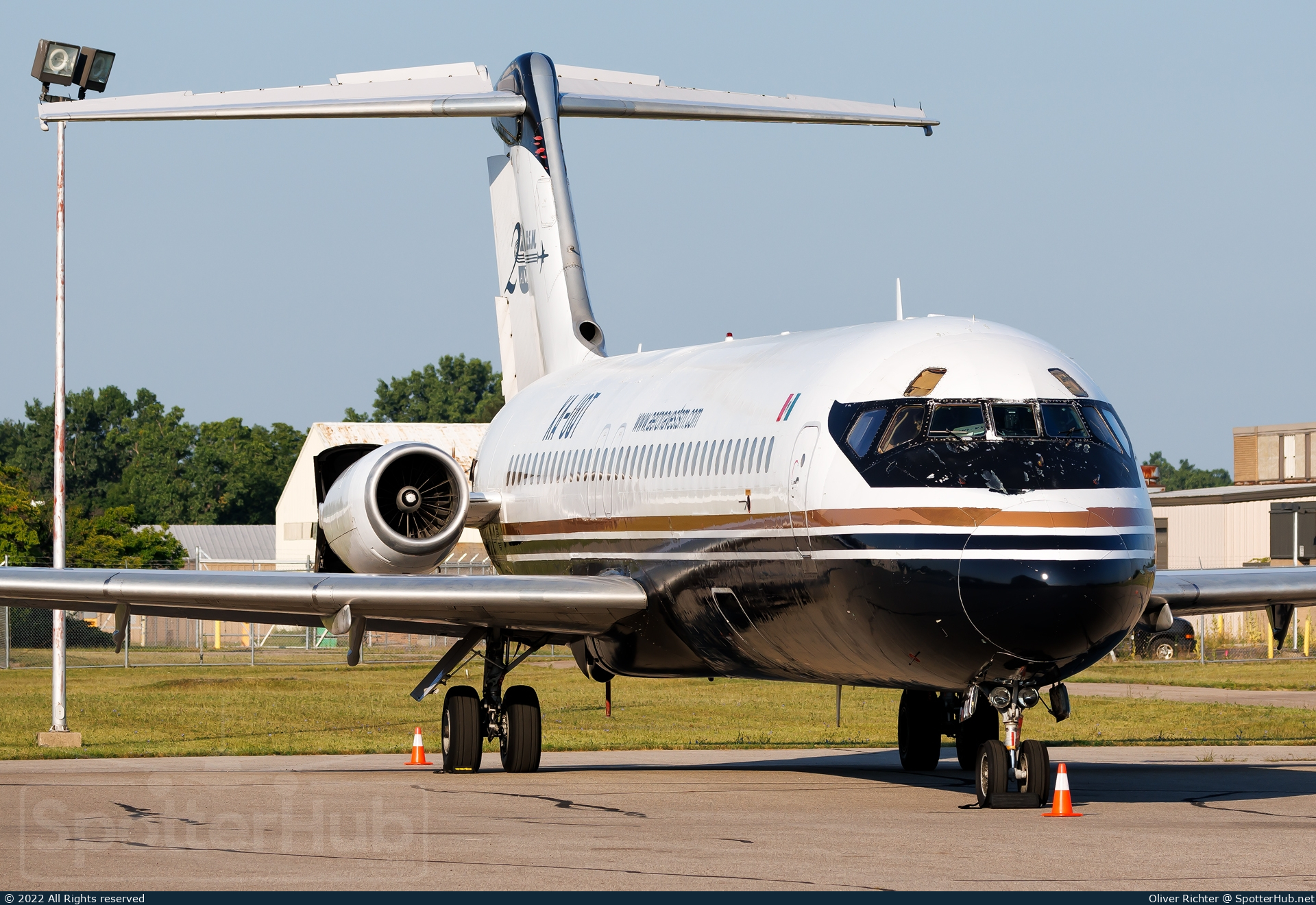 Photo of XA-UQT - McDonnell Douglas DC-9-33CF operated by Aeronaves TSM