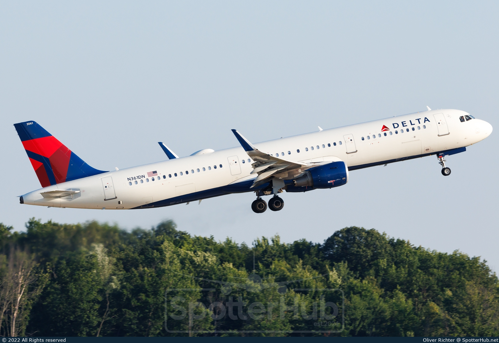 Photo of N361DN - Airbus A321-211 operated by Delta Air Lines