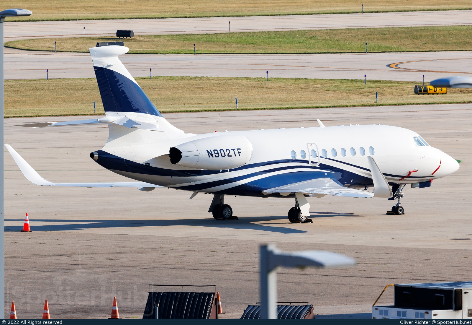 Photo of N902TF - Dassault Falcon 2000LX operated by Tyson Foods