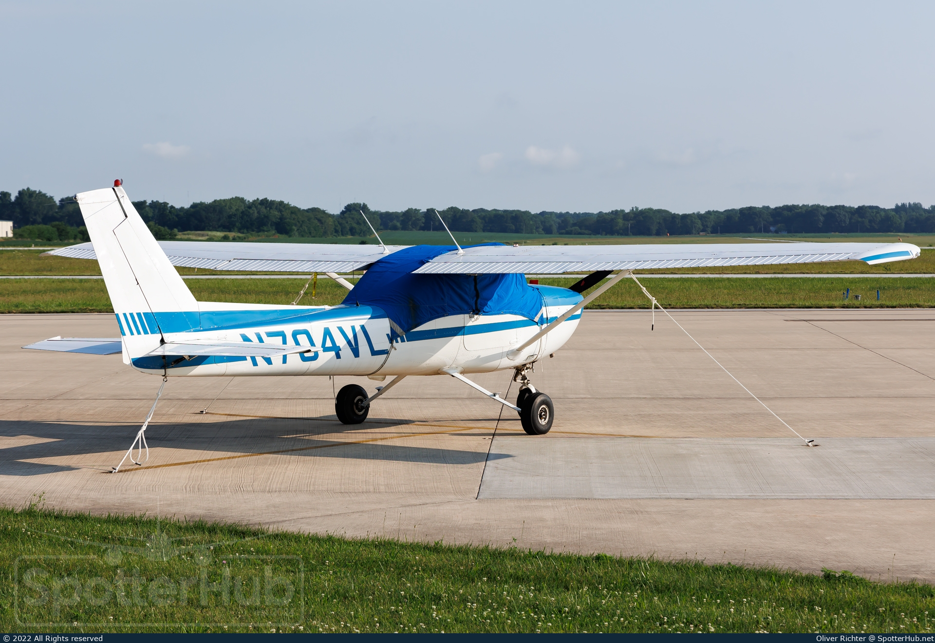 Photo of N704VL - Cessna 150M Commuter operated by Private