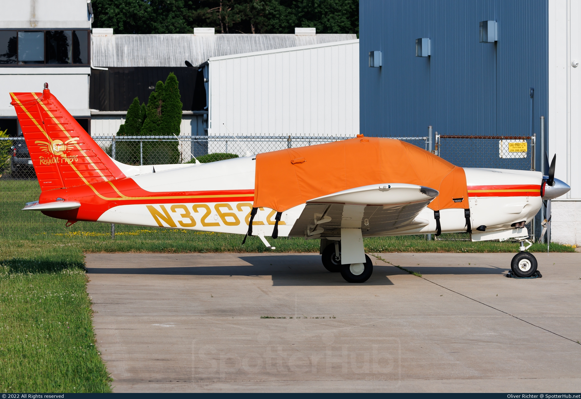 Photo of N32622 - Piper PA-28R-200 Cherokee Arrow II operated by Region Flyers