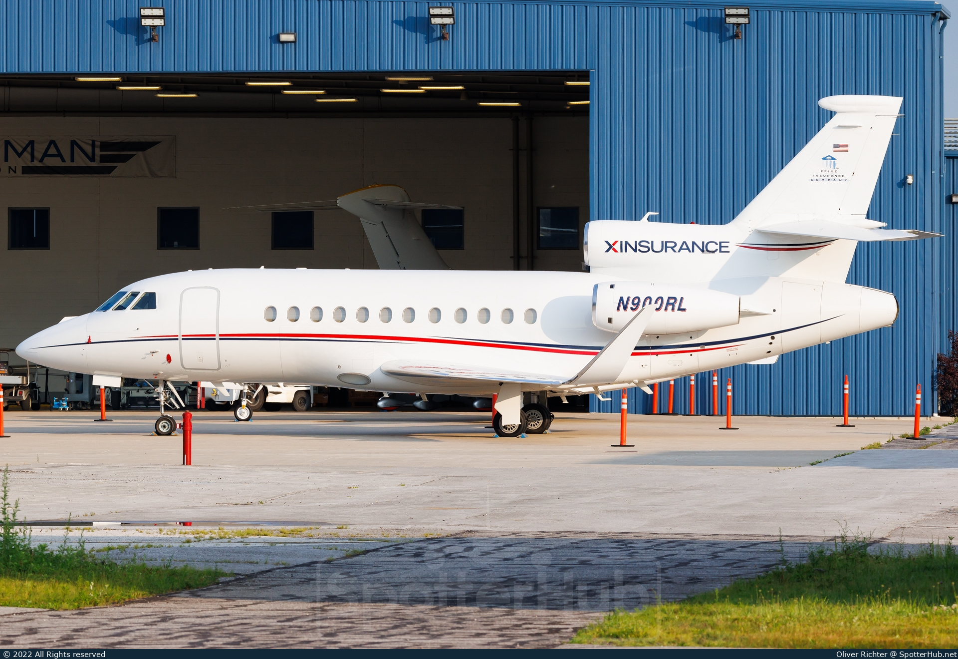 Photo of N900RL - Dassault Falcon 900LX operated by XINSURANCE