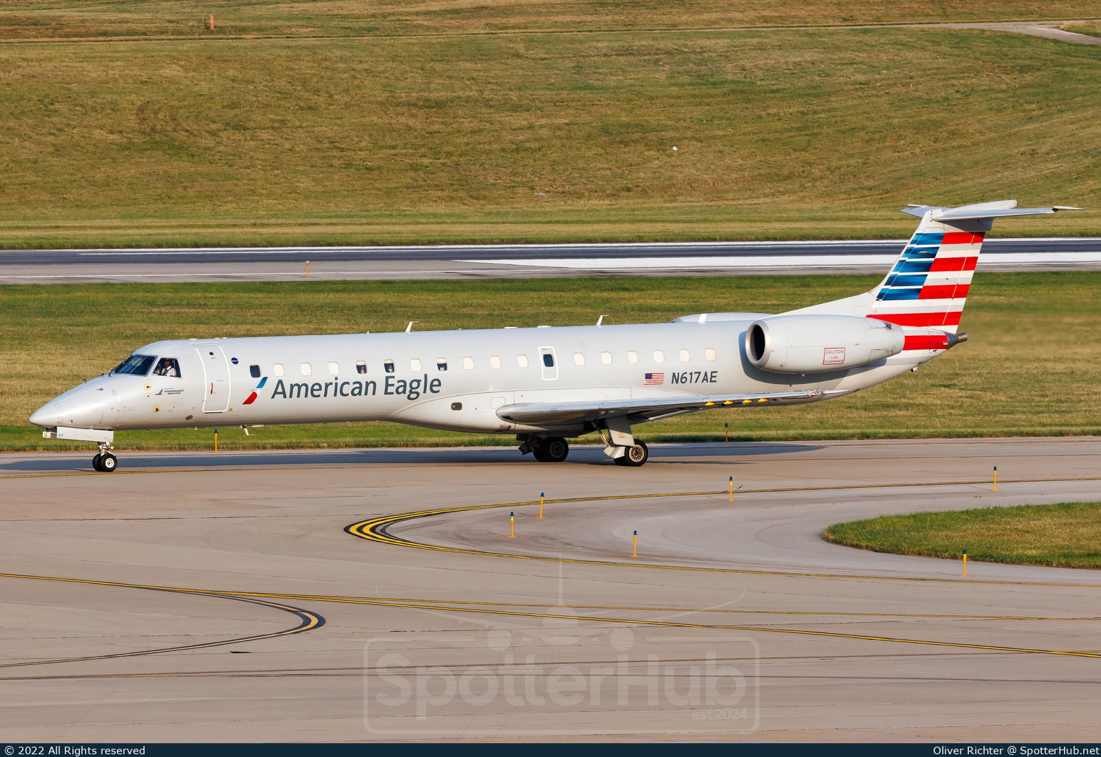 Photo of N617AE - Embraer ERJ-145LR operated by American Eagle (opb Piedmont Airlines)