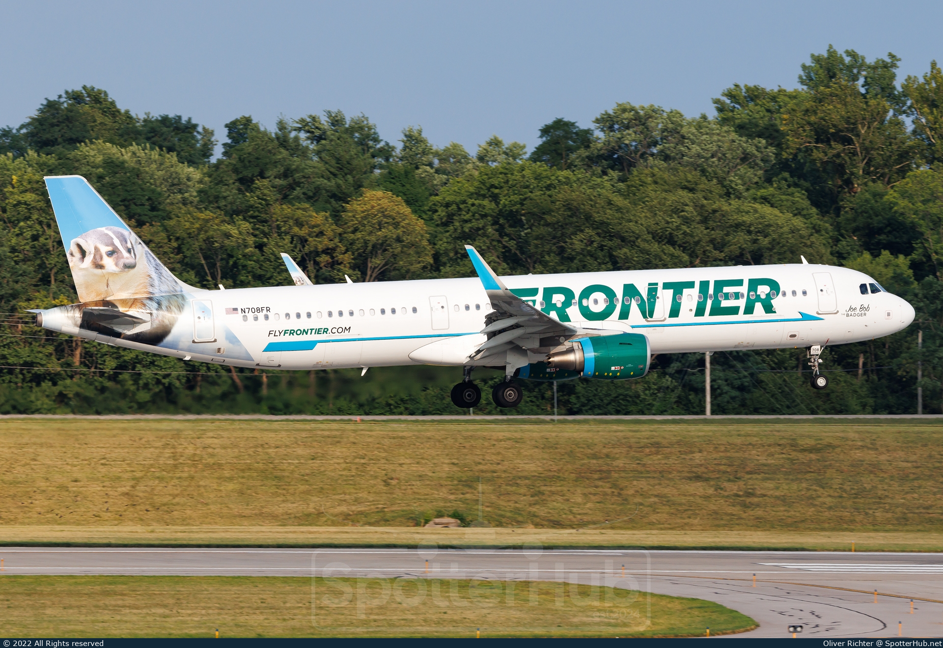 Photo of N708FR - Airbus A321-211 operated by Frontier Airlines