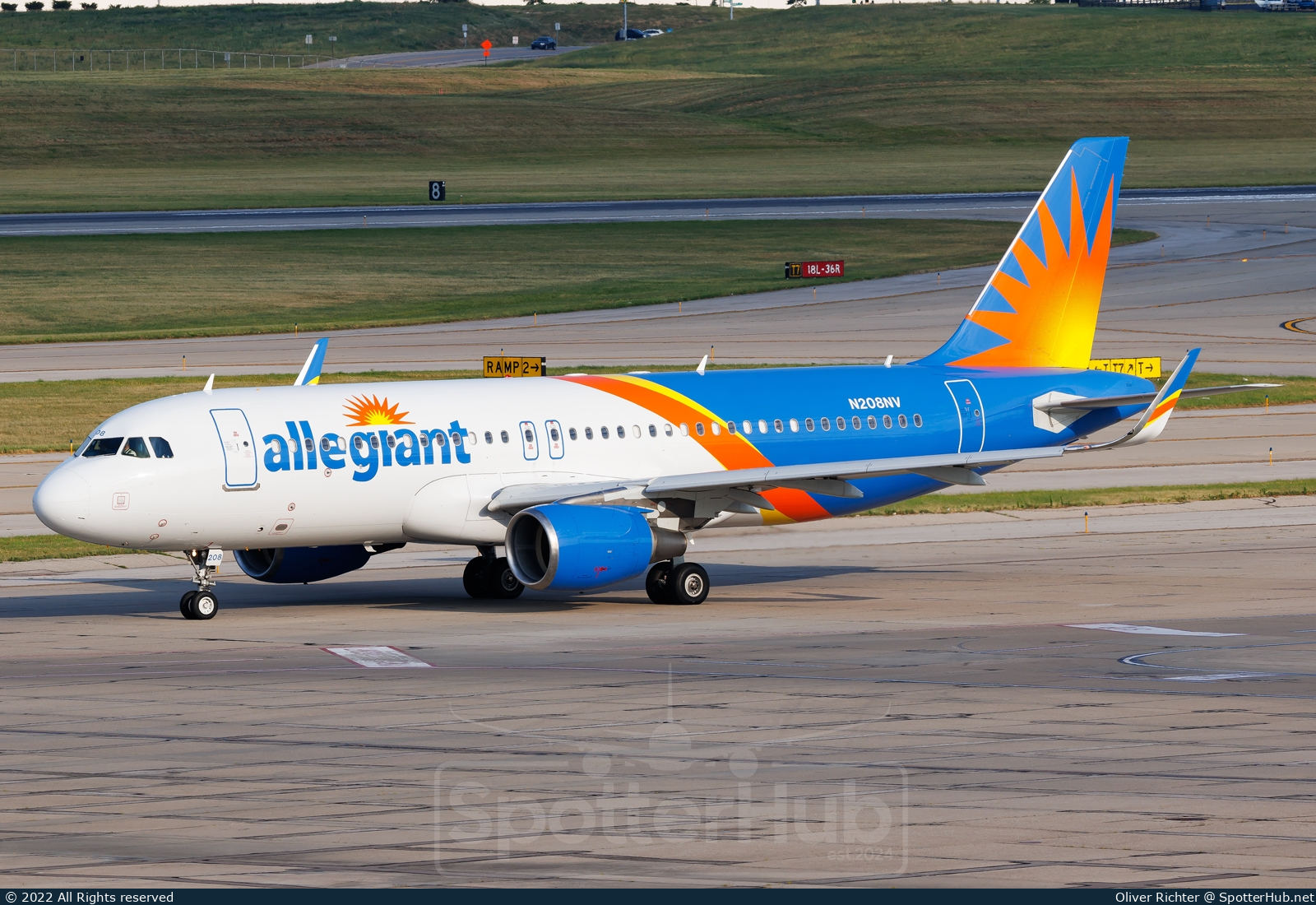 Photo of N208NV - Airbus A320-214 operated by Allegiant Air