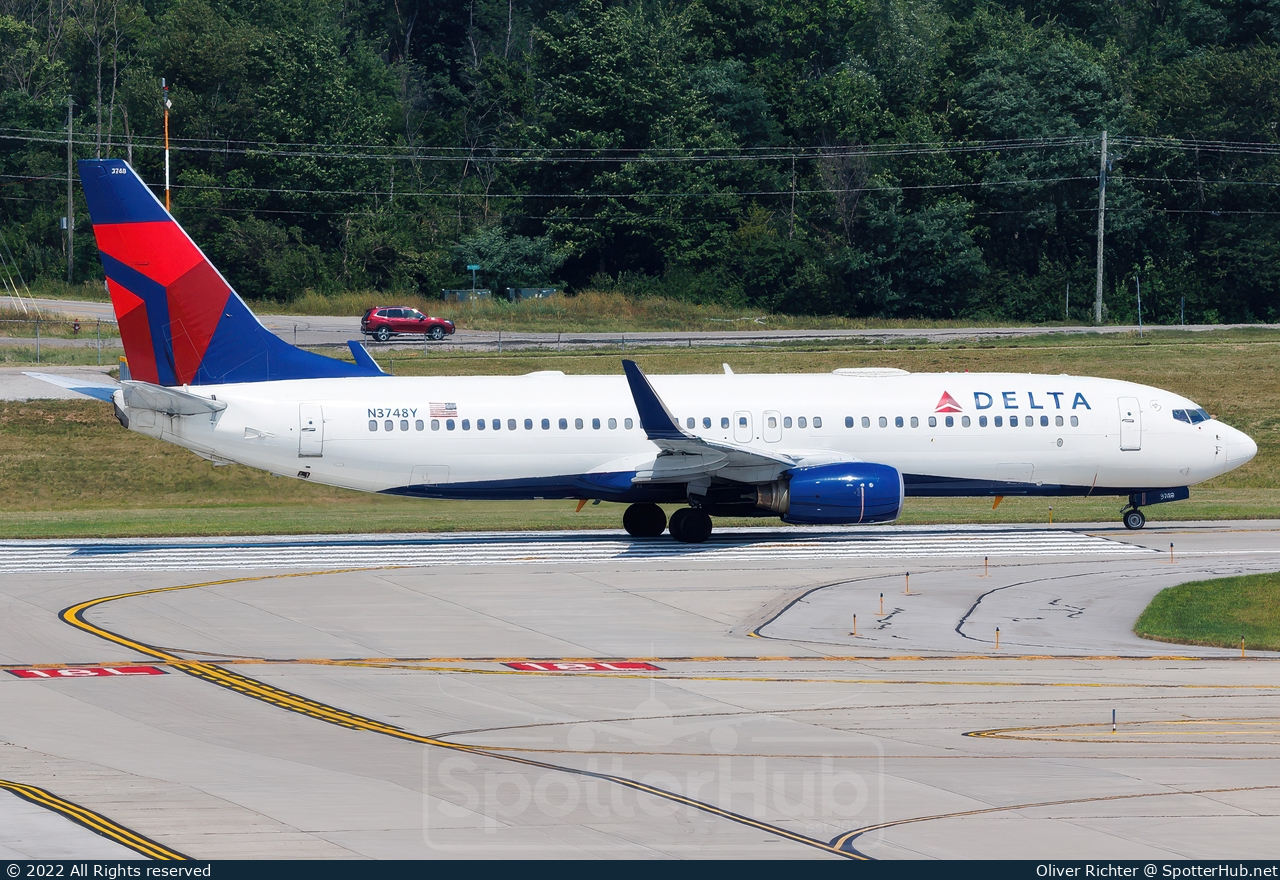 Photo of N3748Y - Boeing 737-832 operated by Delta Air Lines