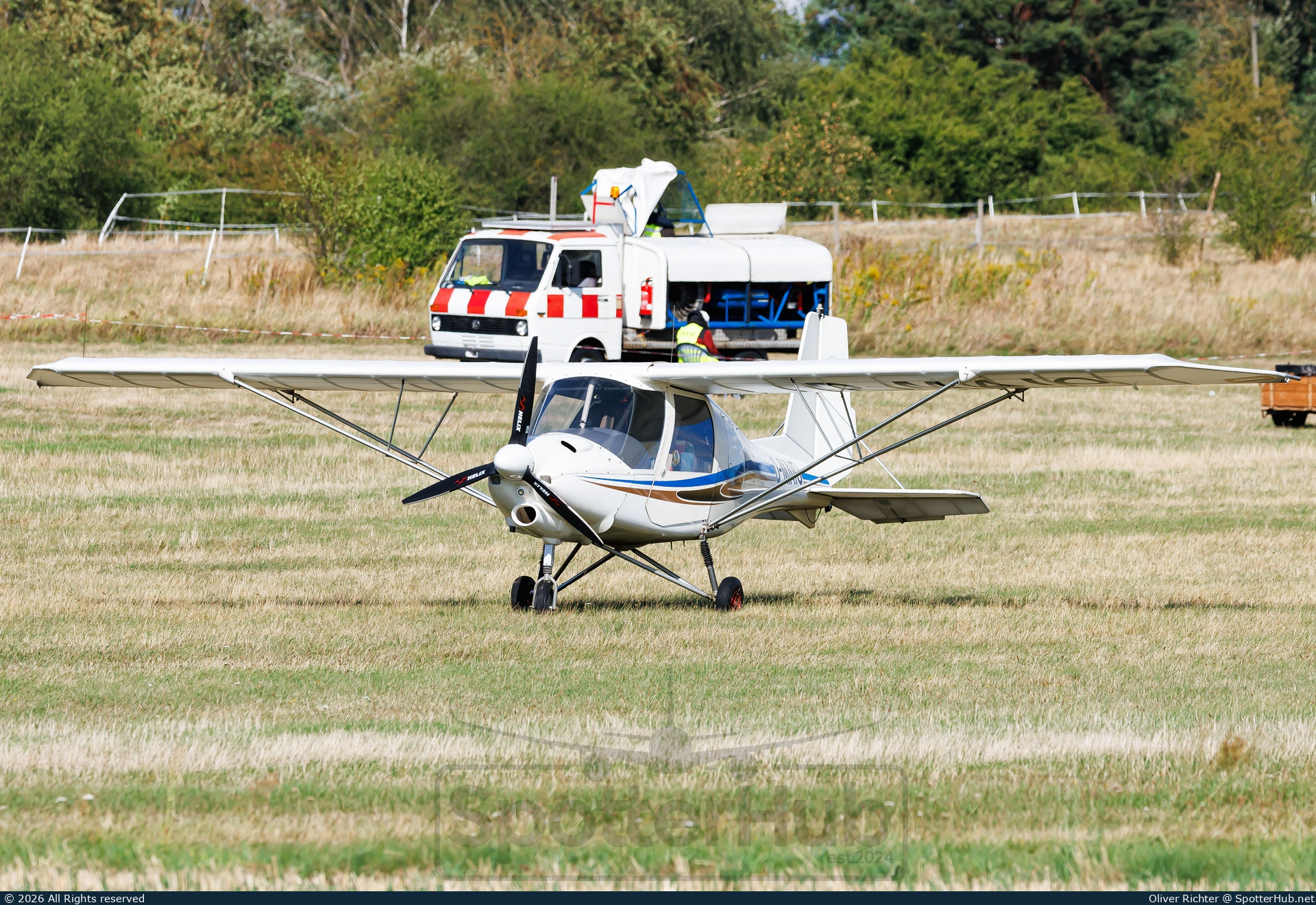 Photo of D-MAIO - Comco Ikarus C42 operated by X-RAY Flugsportzentrum Leipzig