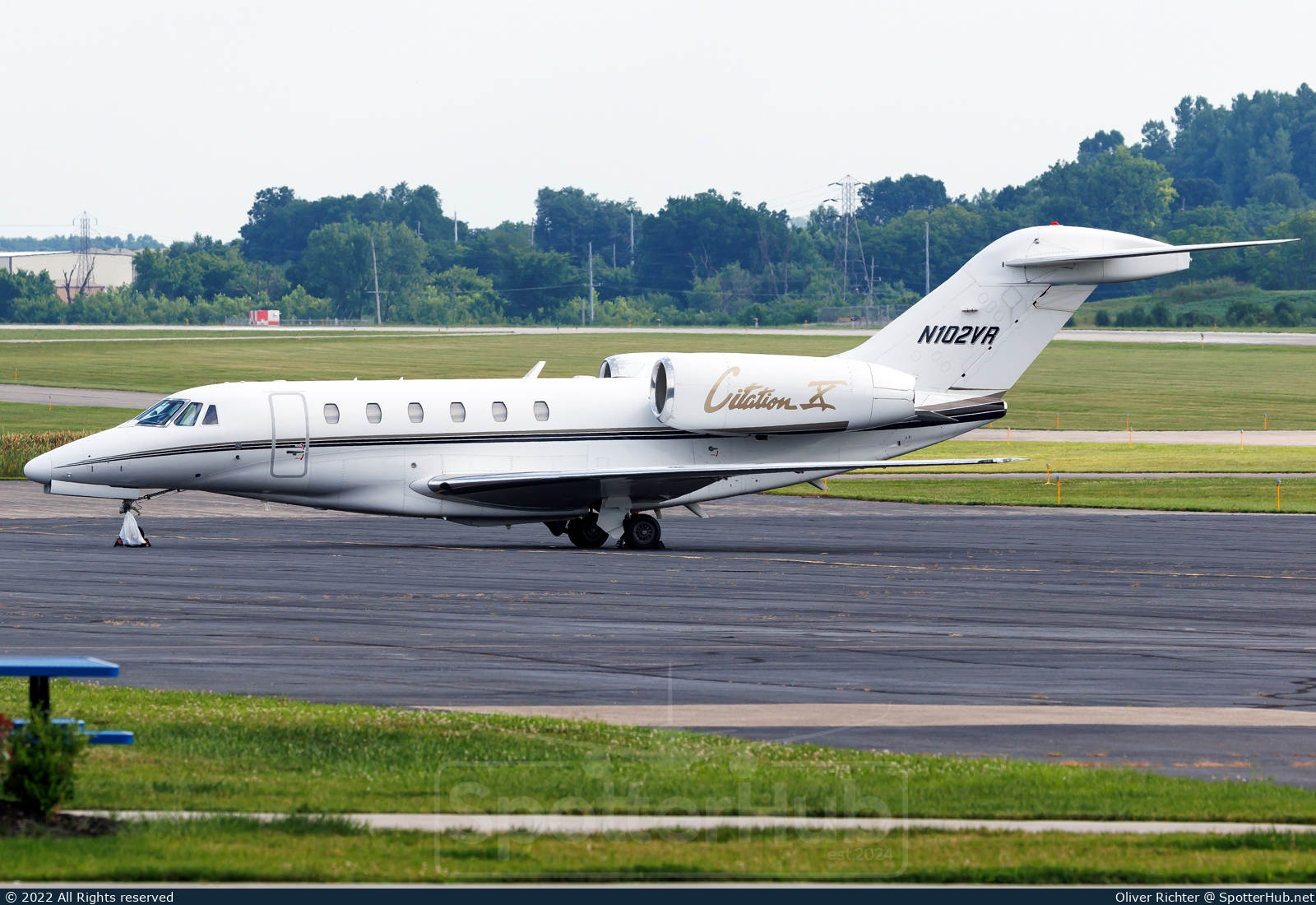 Photo of N102VR - Cessna 750 Citation X operated by Mountain Aviation