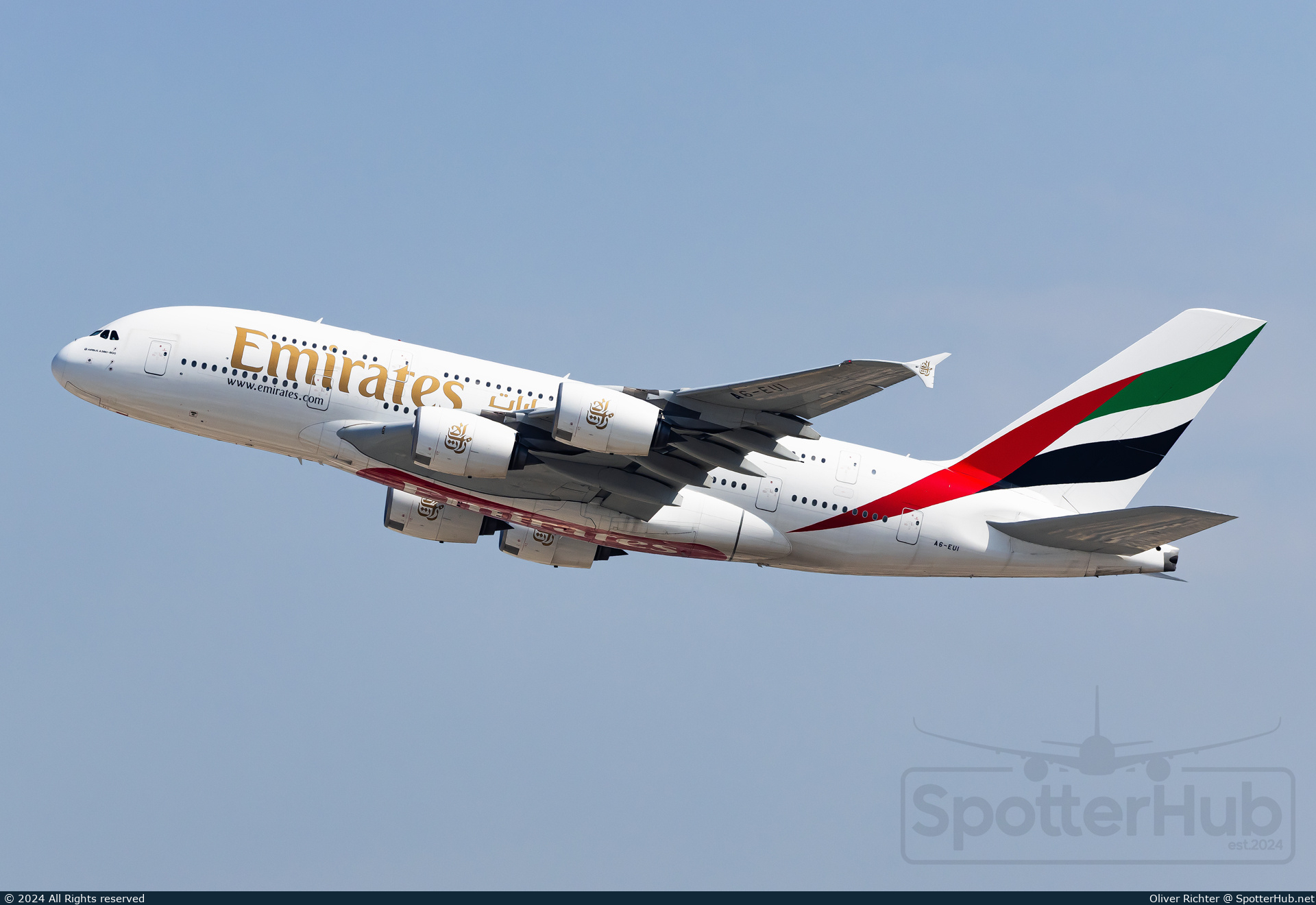 Photo of A6-EUI - Airbus A380-861 operated by Emirates