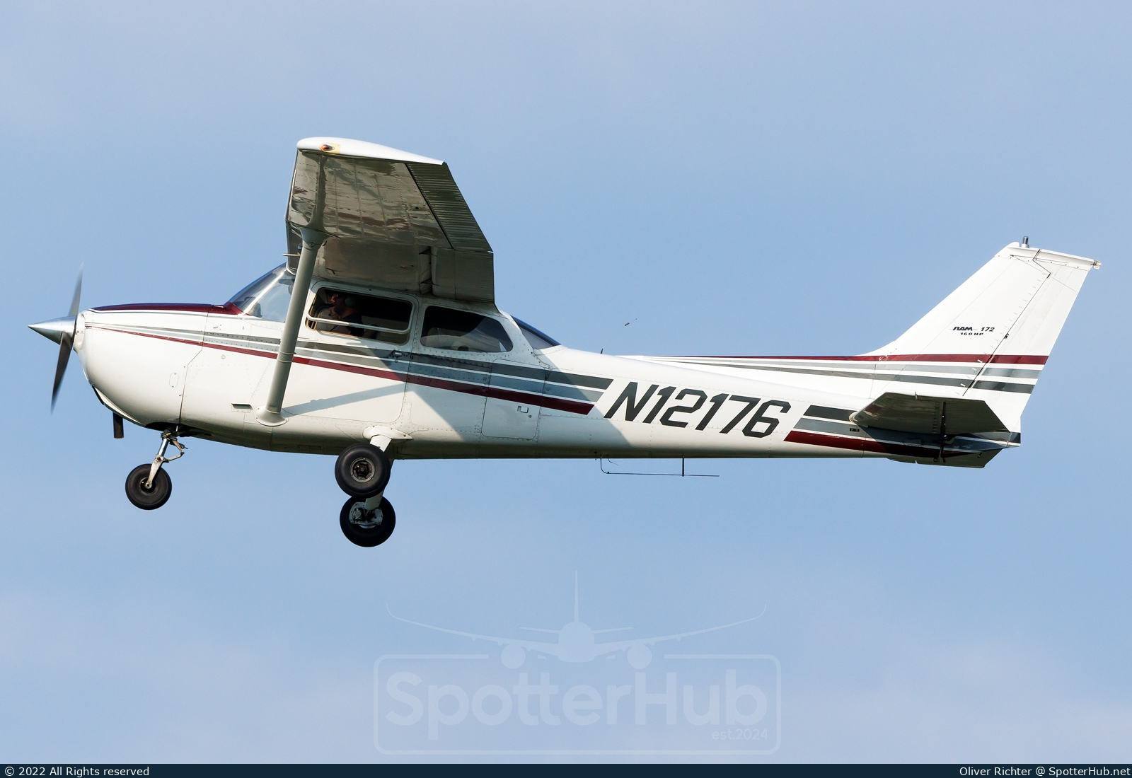 Photo of N12176 - Cessna 172M Skyhawk operated by Cardinal Wings Aviation