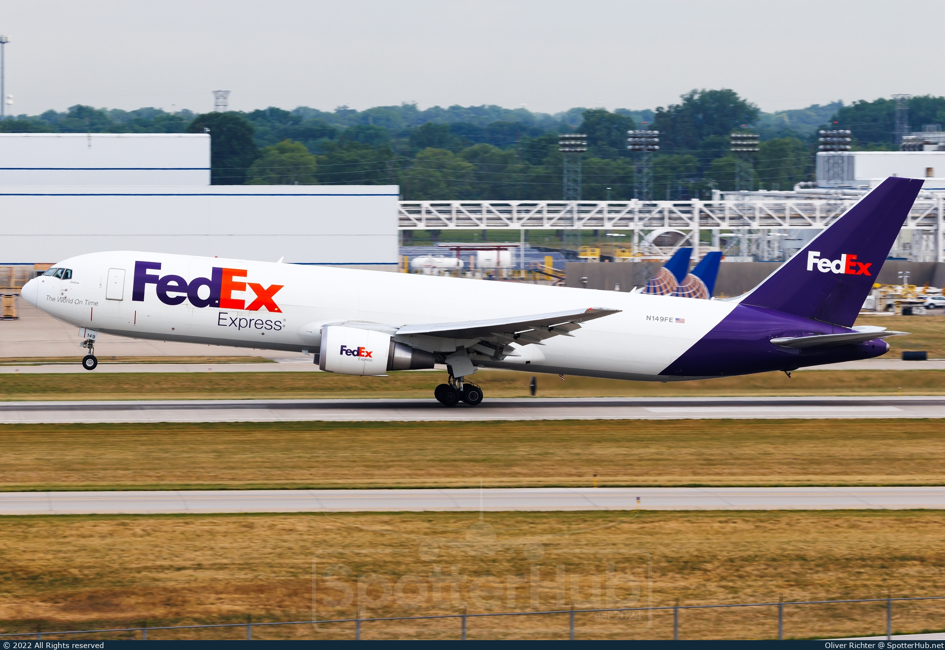 Photo of N149FE - Boeing 767-3S2F operated by FedEx
