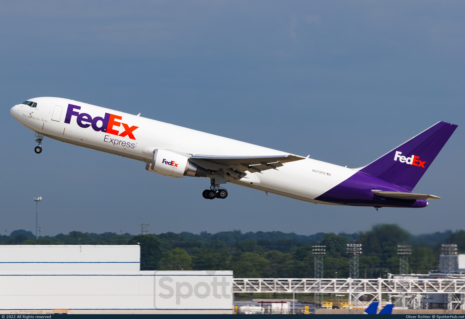 Photo of N272FE - Boeing 767-300F operated by FedEx