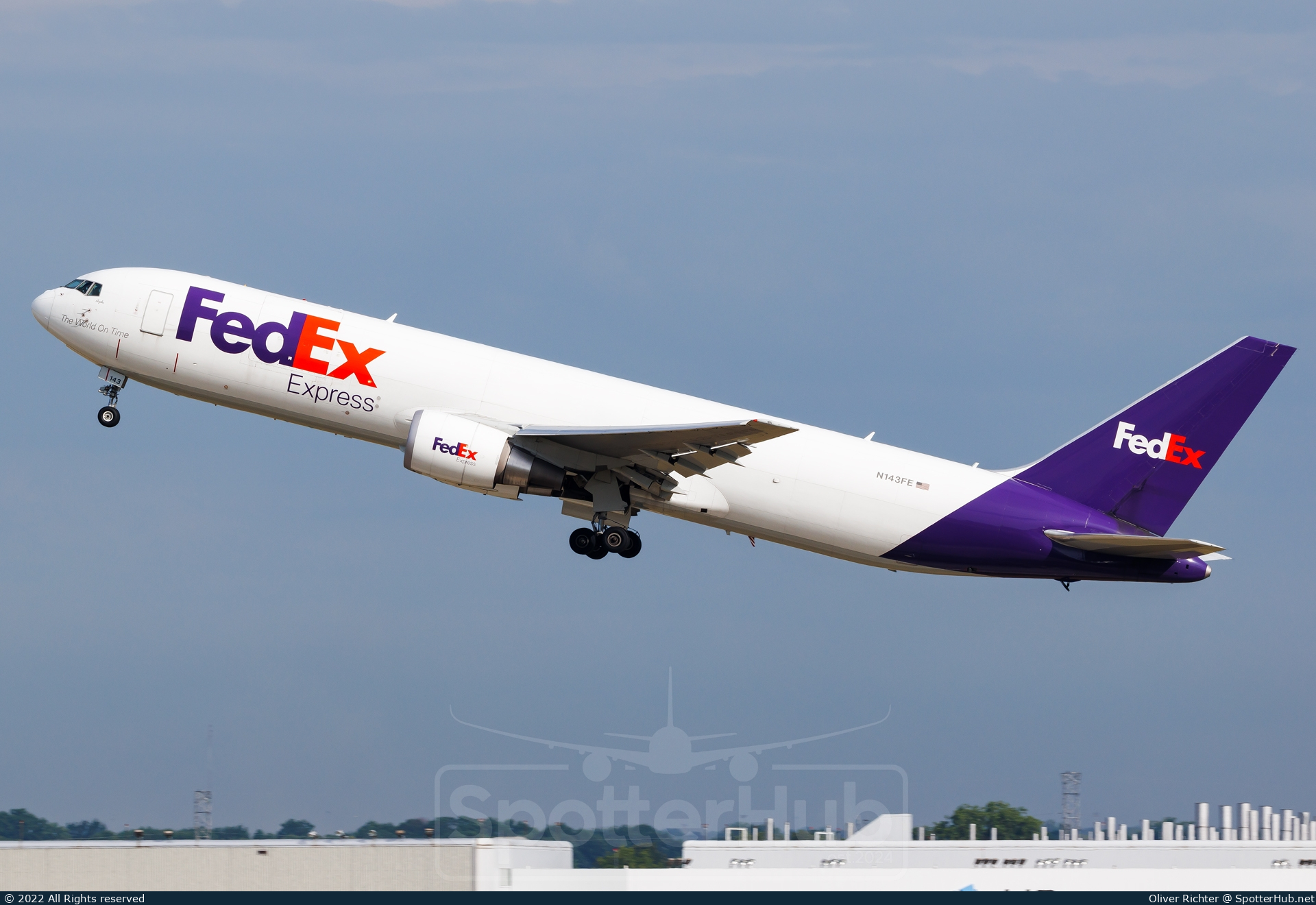 Photo of N143FE - Boeing 767-3S2F operated by FedEx