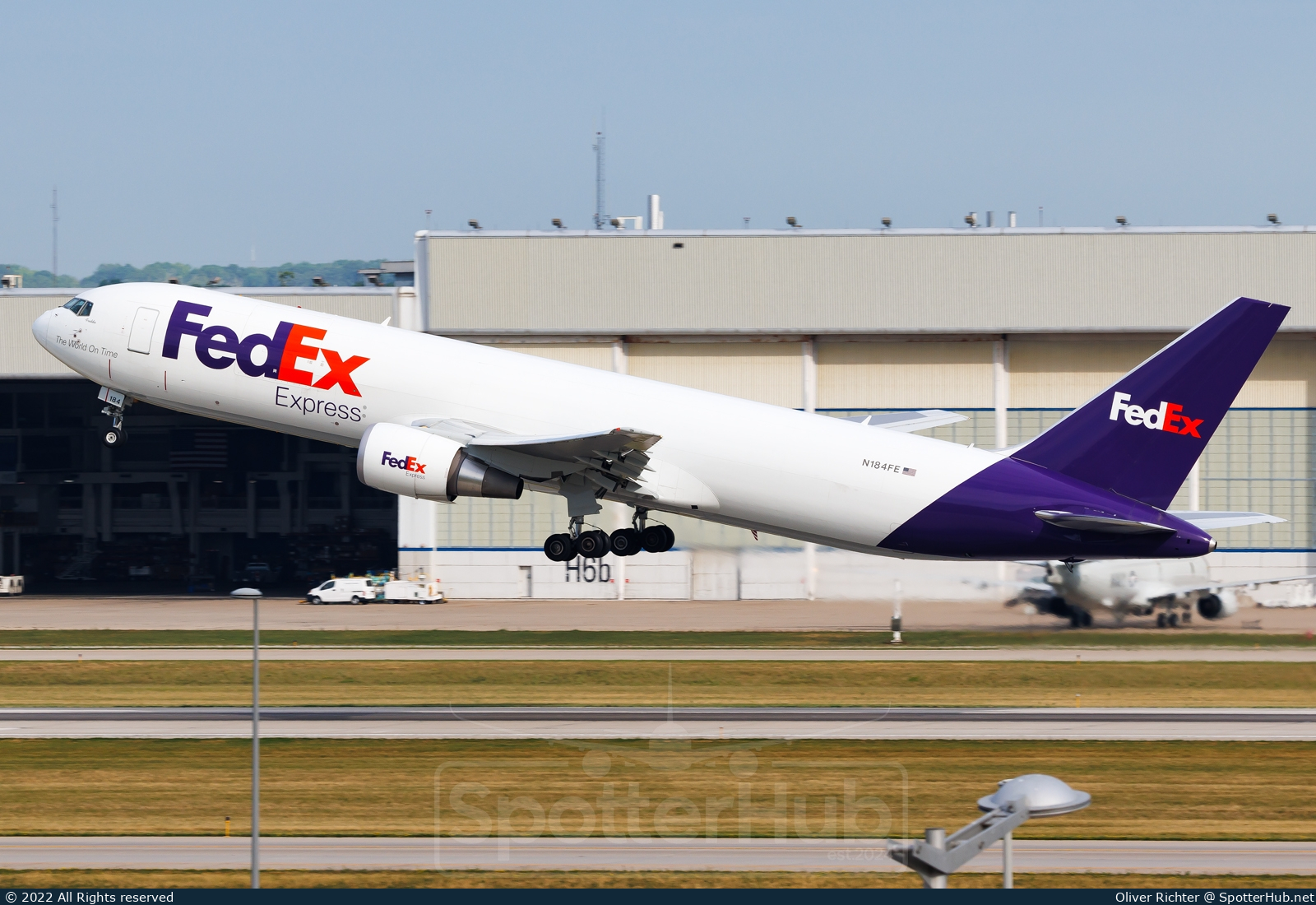 Photo of N184FE - Boeing 767-300F operated by FedEx