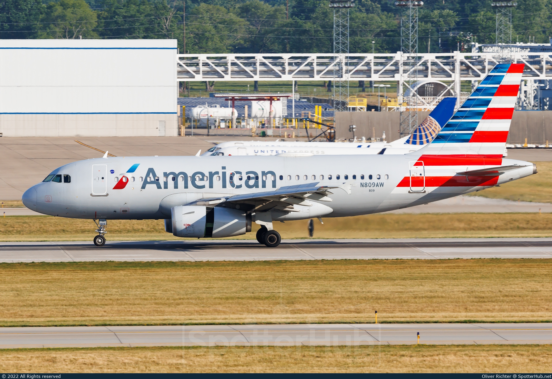 Photo of N809AW - Airbus A319-132 operated by American Airlines