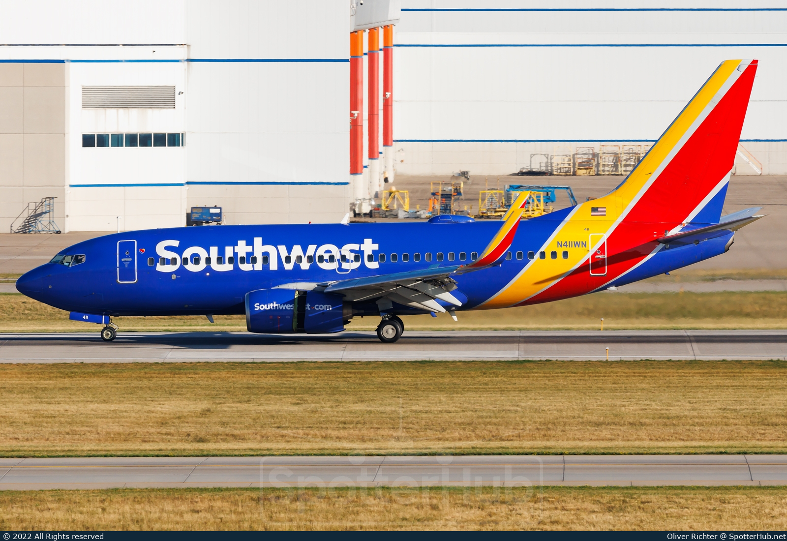 Photo of N411WN - Boeing 737-7H4 operated by Southwest Airlines