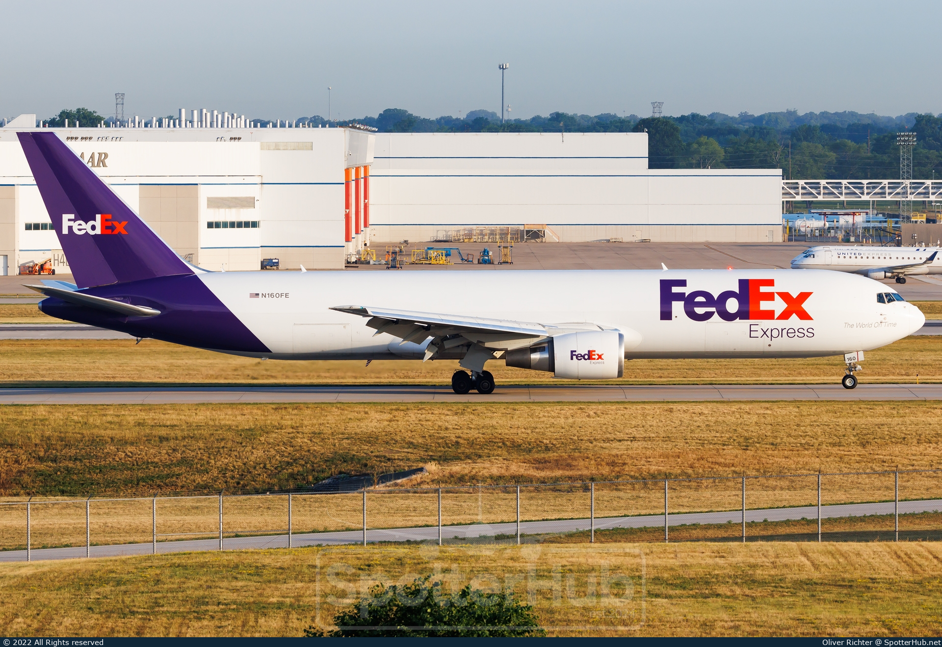 Photo of N160FE - Boeing 767-3S2F operated by FedEx