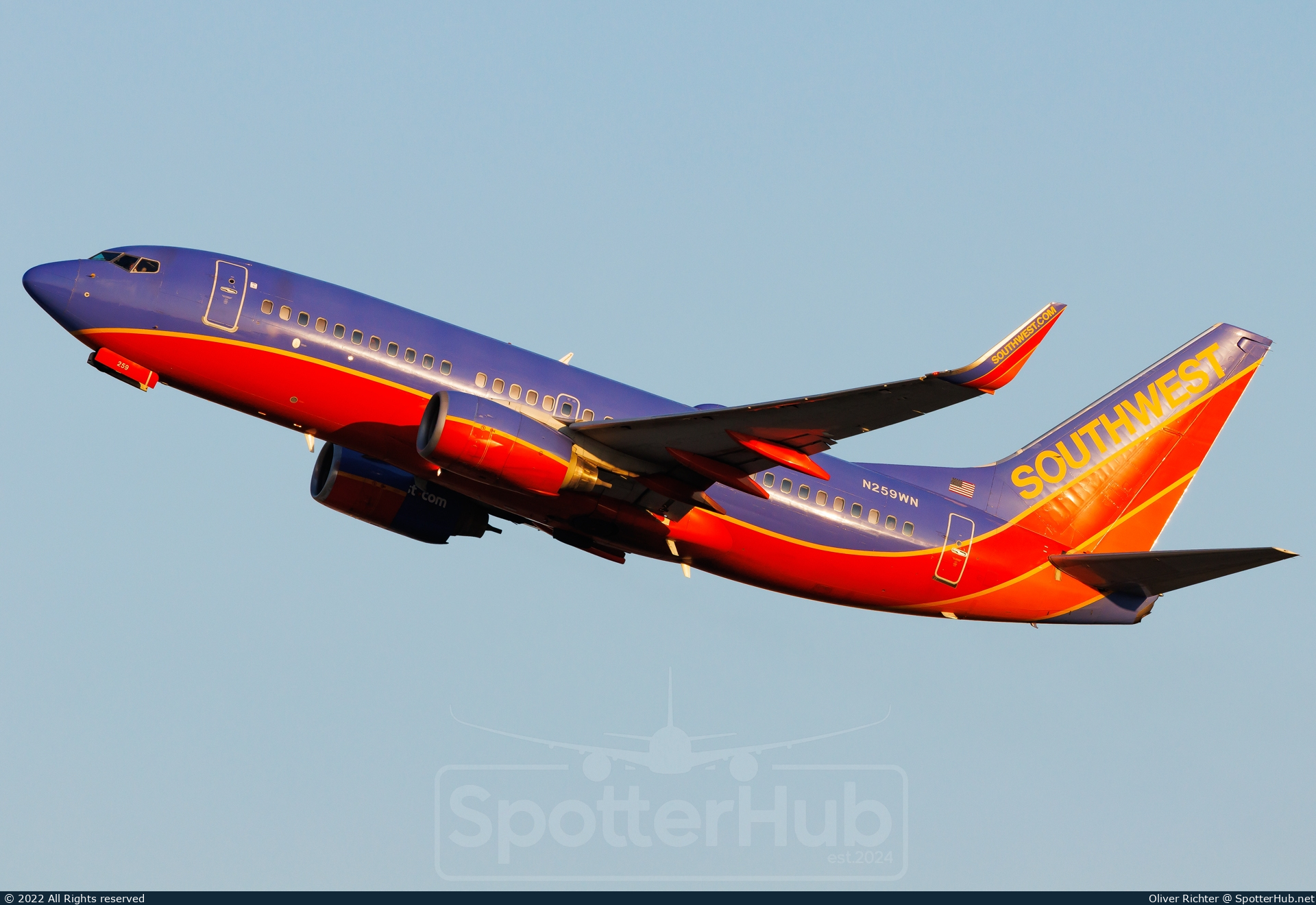 Photo of N259WN - Boeing 737-7H4 operated by Southwest Airlines