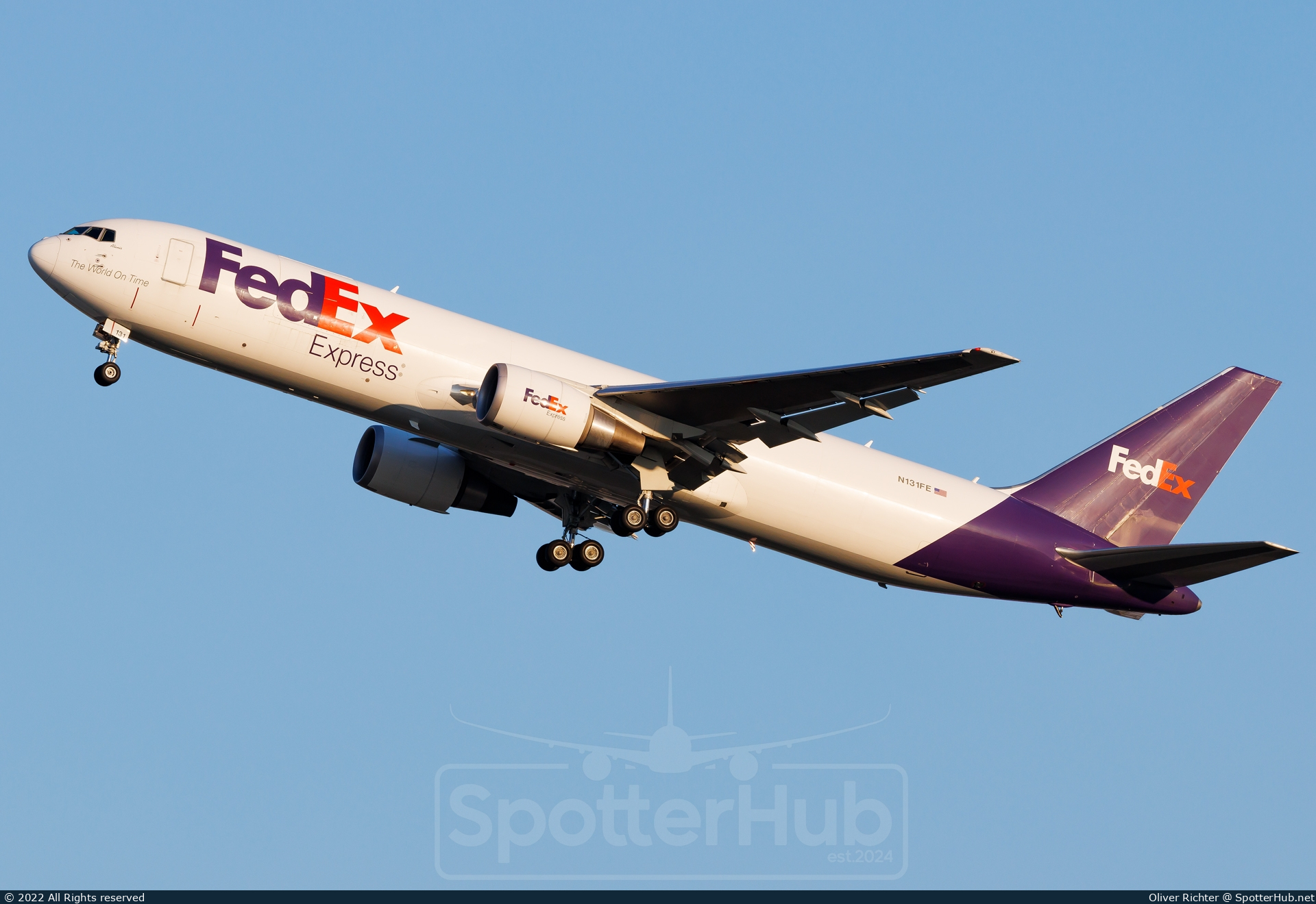 Photo of N131FE - Boeing 767-3S2F operated by FedEx