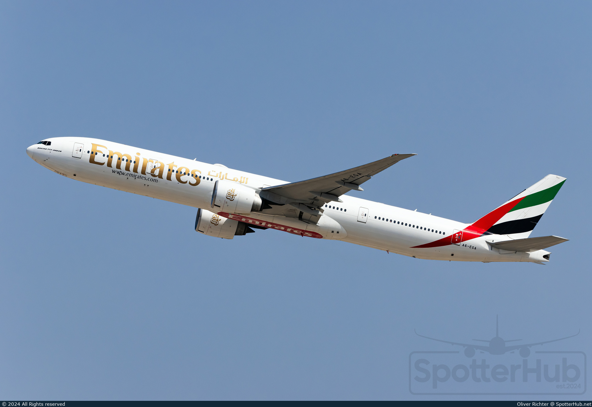 Photo of A6-EGA - Boeing 777-31H(ER) operated by Emirates