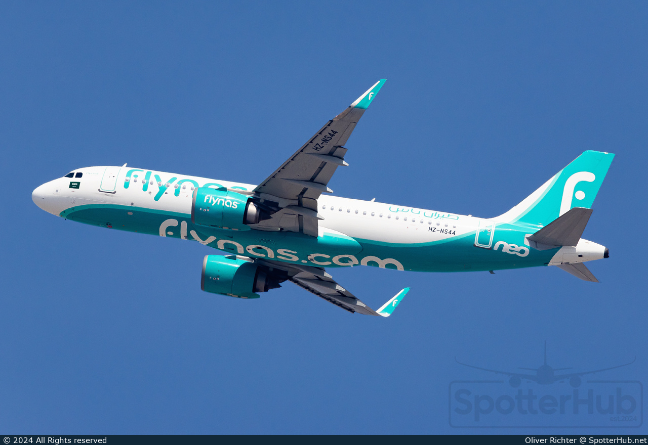 Photo of HZ-NS44 - Airbus A320-251N operated by Flynas