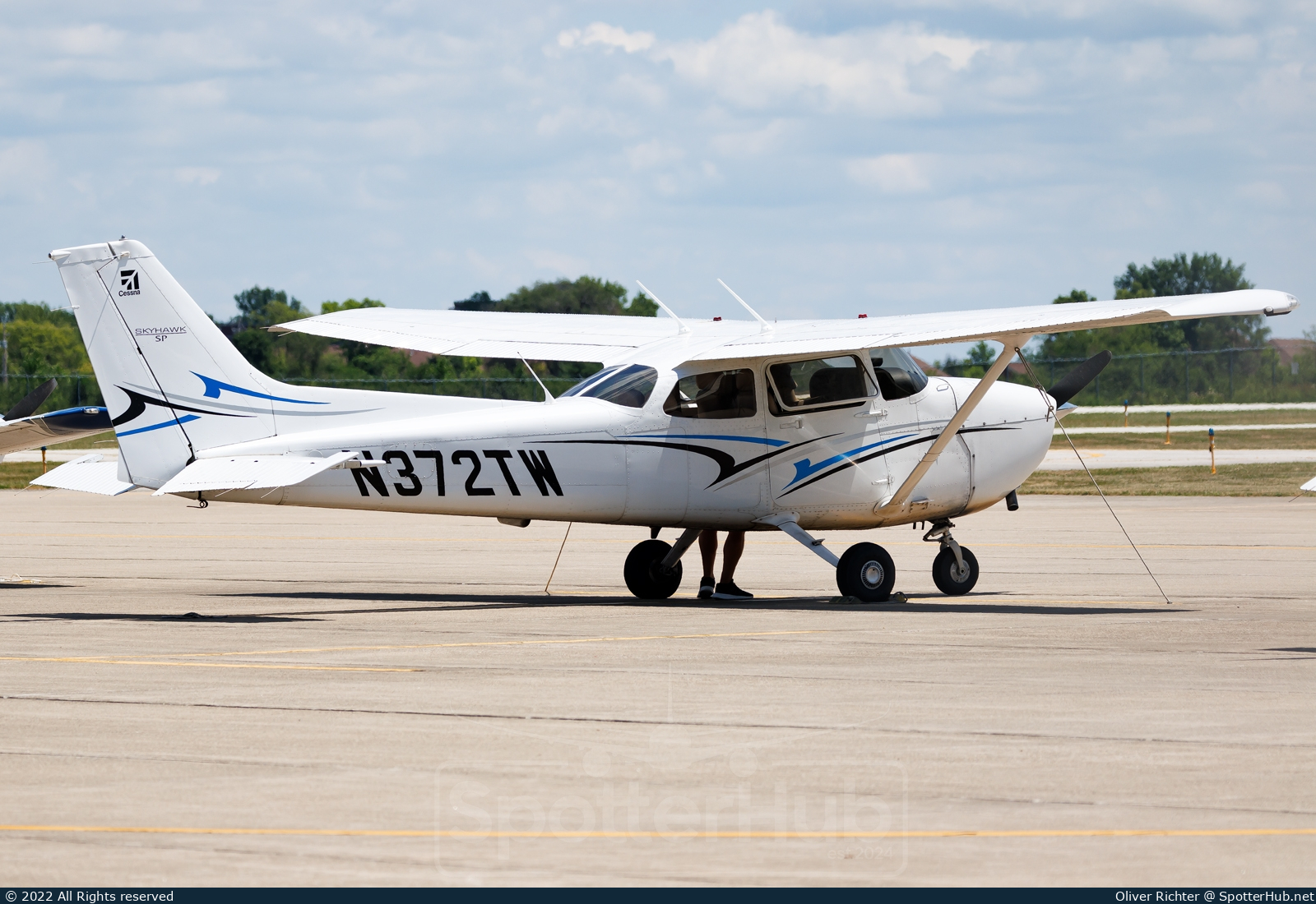 Photo of N372TW - Cessna 172S Skyhawk SP operated by Tom Wood Aviation