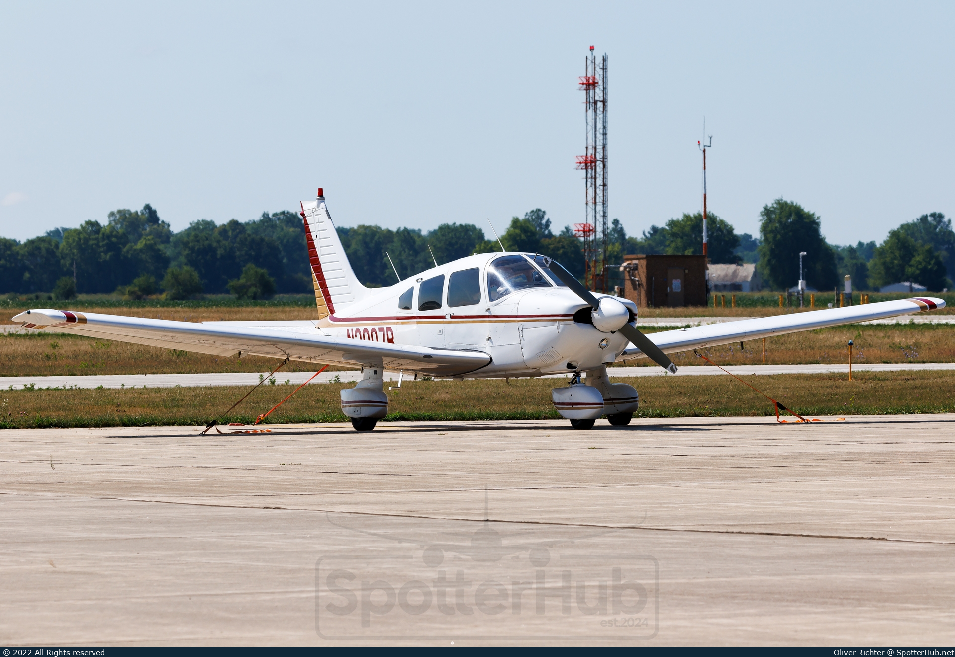 Photo of N3007B - Piper PA-28-181 Archer II operated by Private