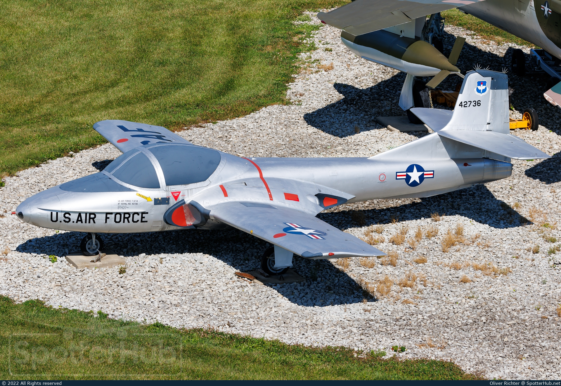 Photo of 54-2736 - Cessna GT-37B Tweet operated by US Air Force